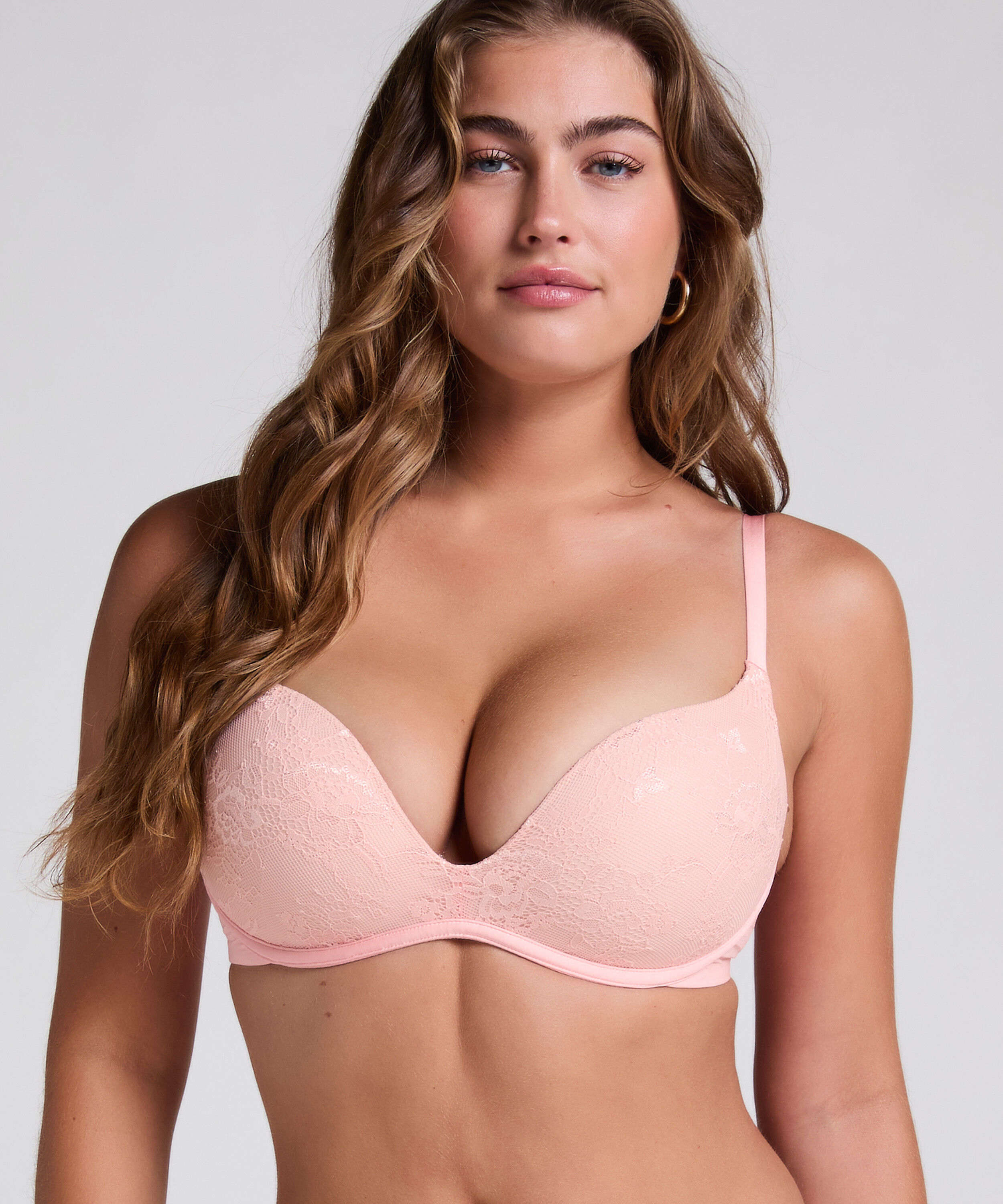 Lea Lace Padded Non-Wired Bra