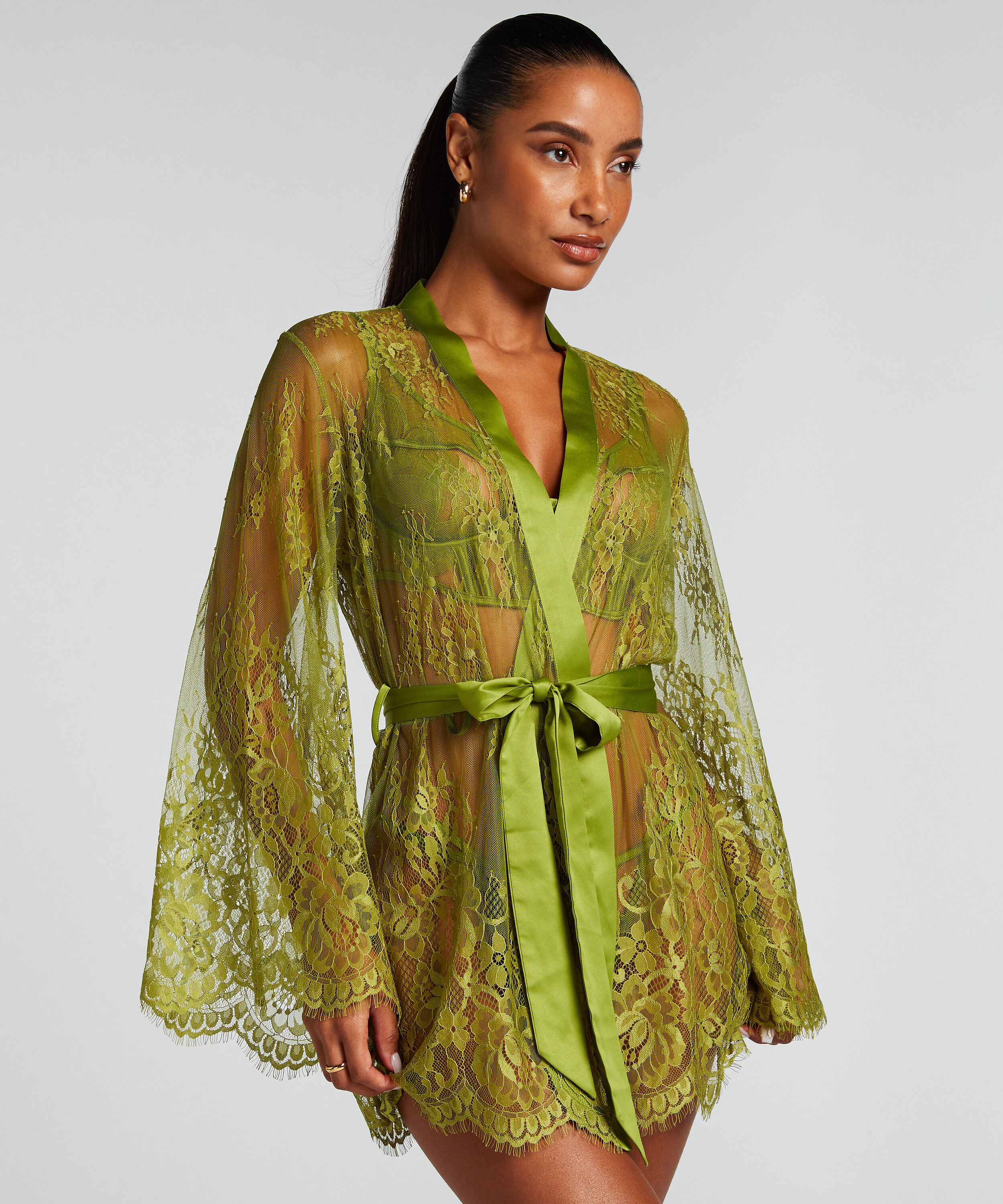 Isabelle Lace Kimono, Green