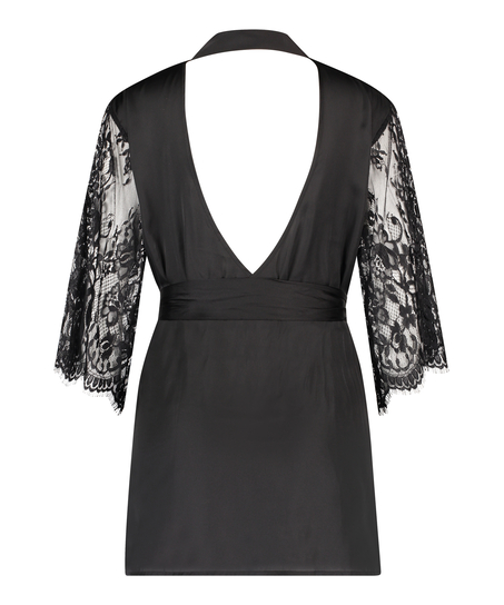 Jennifer Kimono, Black