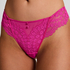 Daisy Thong, Pink