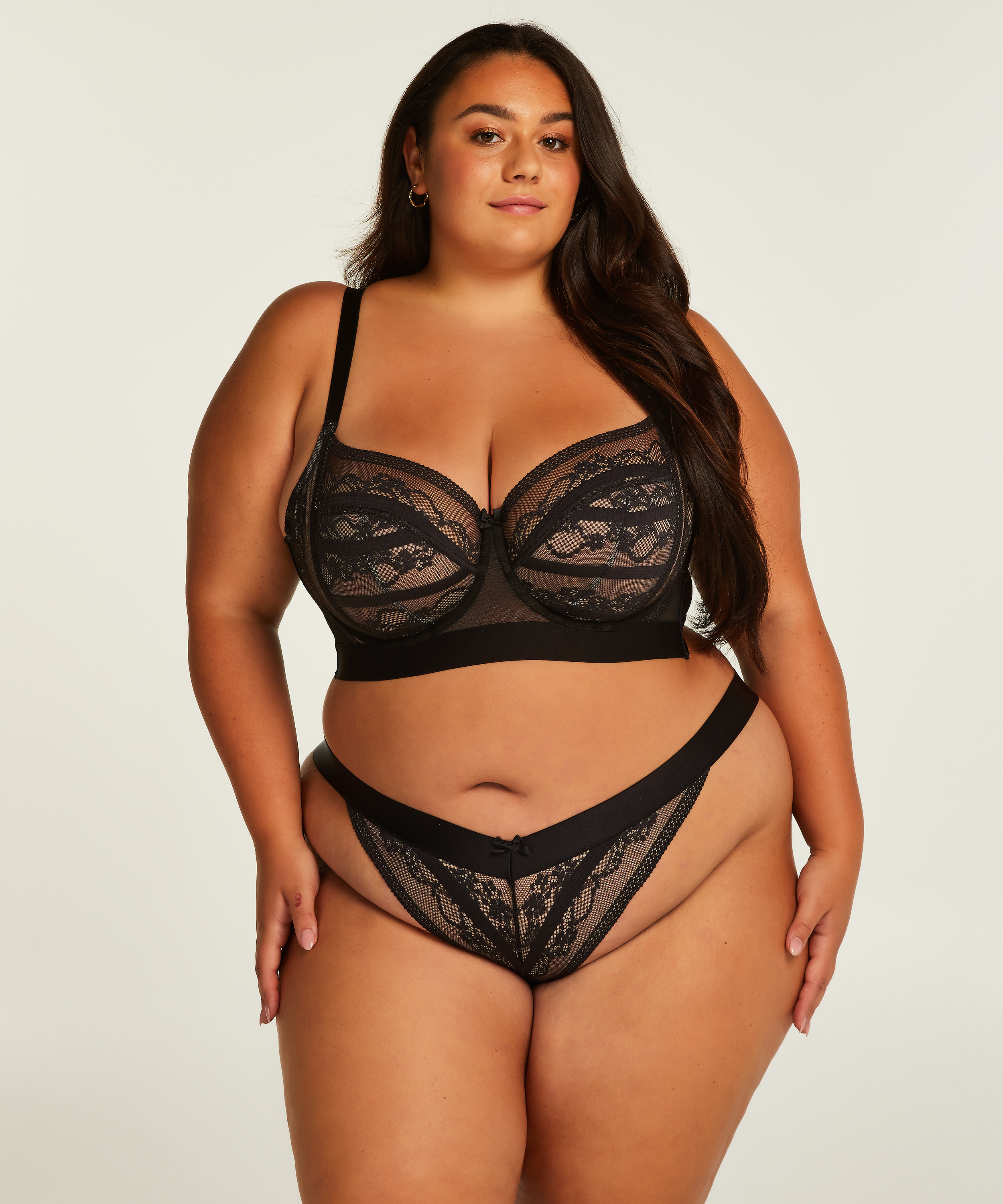 Cleo non-padded underwired bra, Black, main