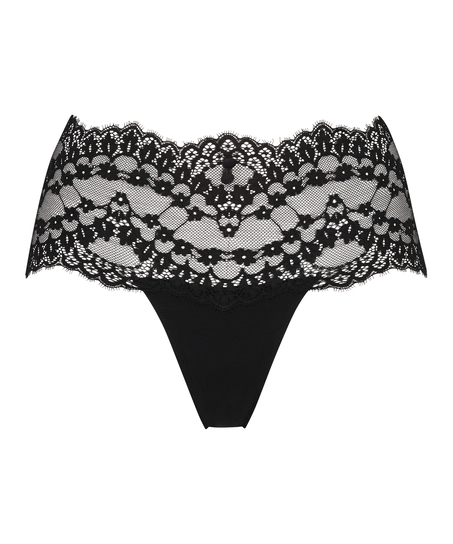 Daisy Boxerthong, Black