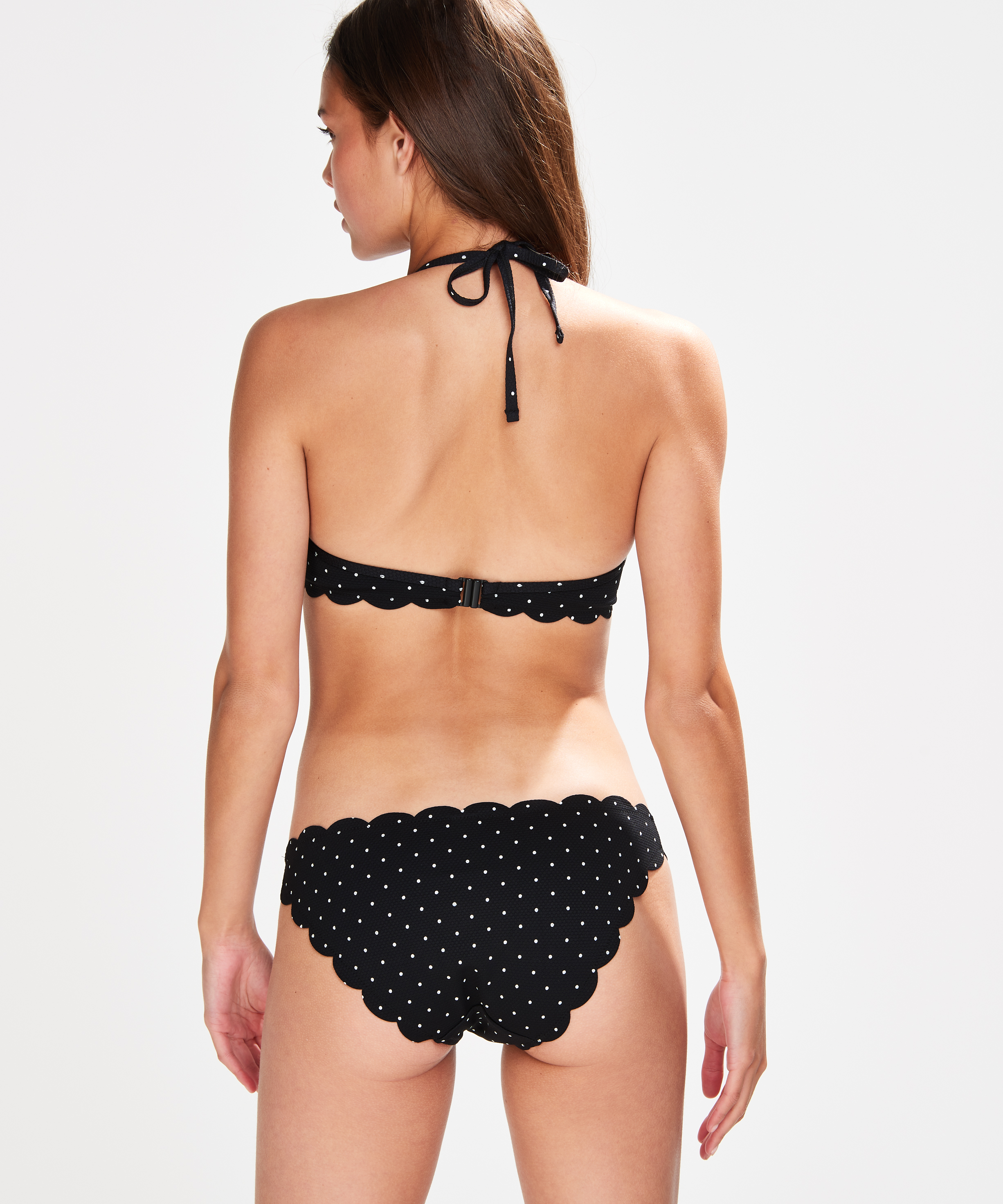 Scallop push-up underwired bikini top Cup A - E, Black, main