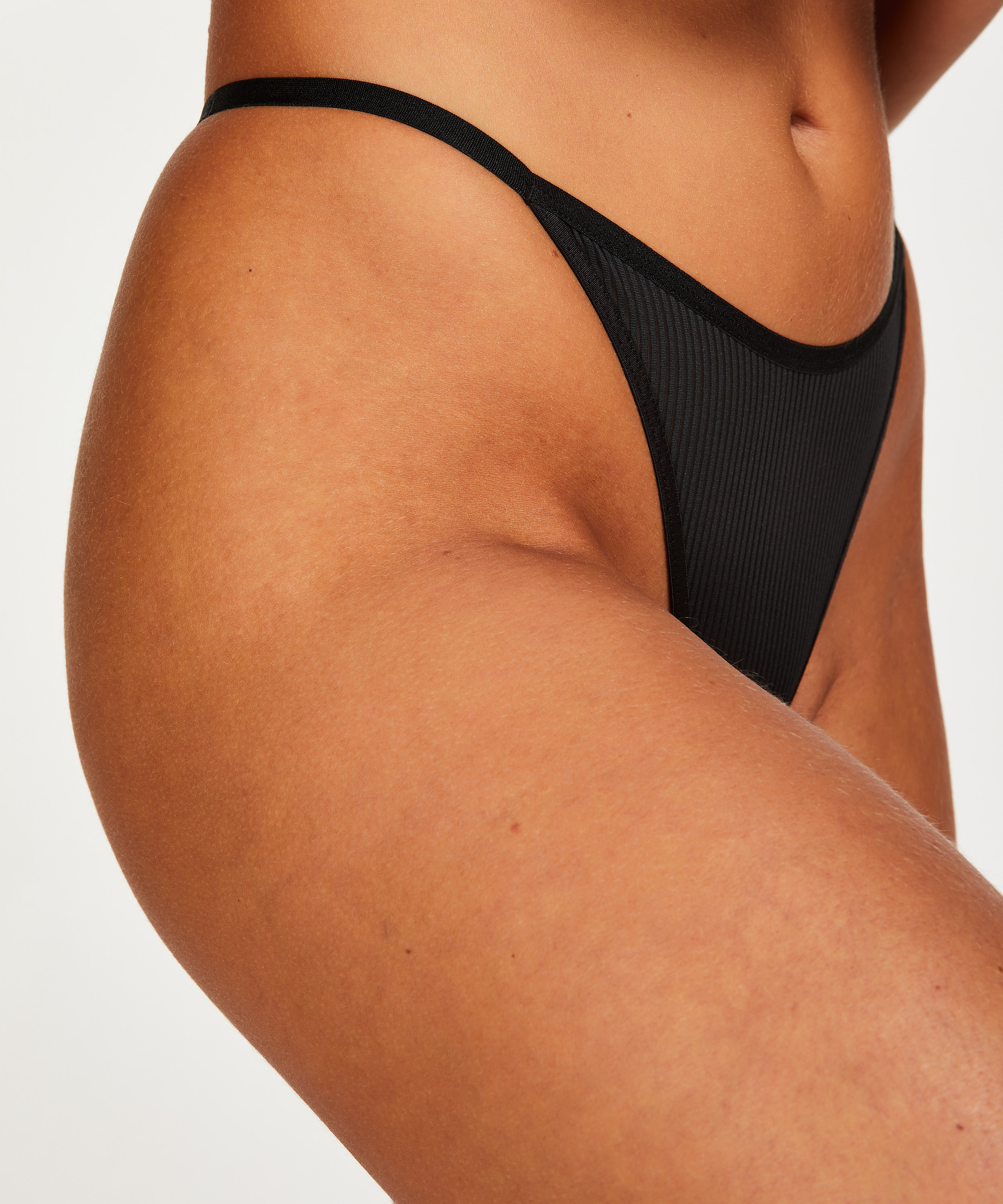 Kaiden Thong, Black, main