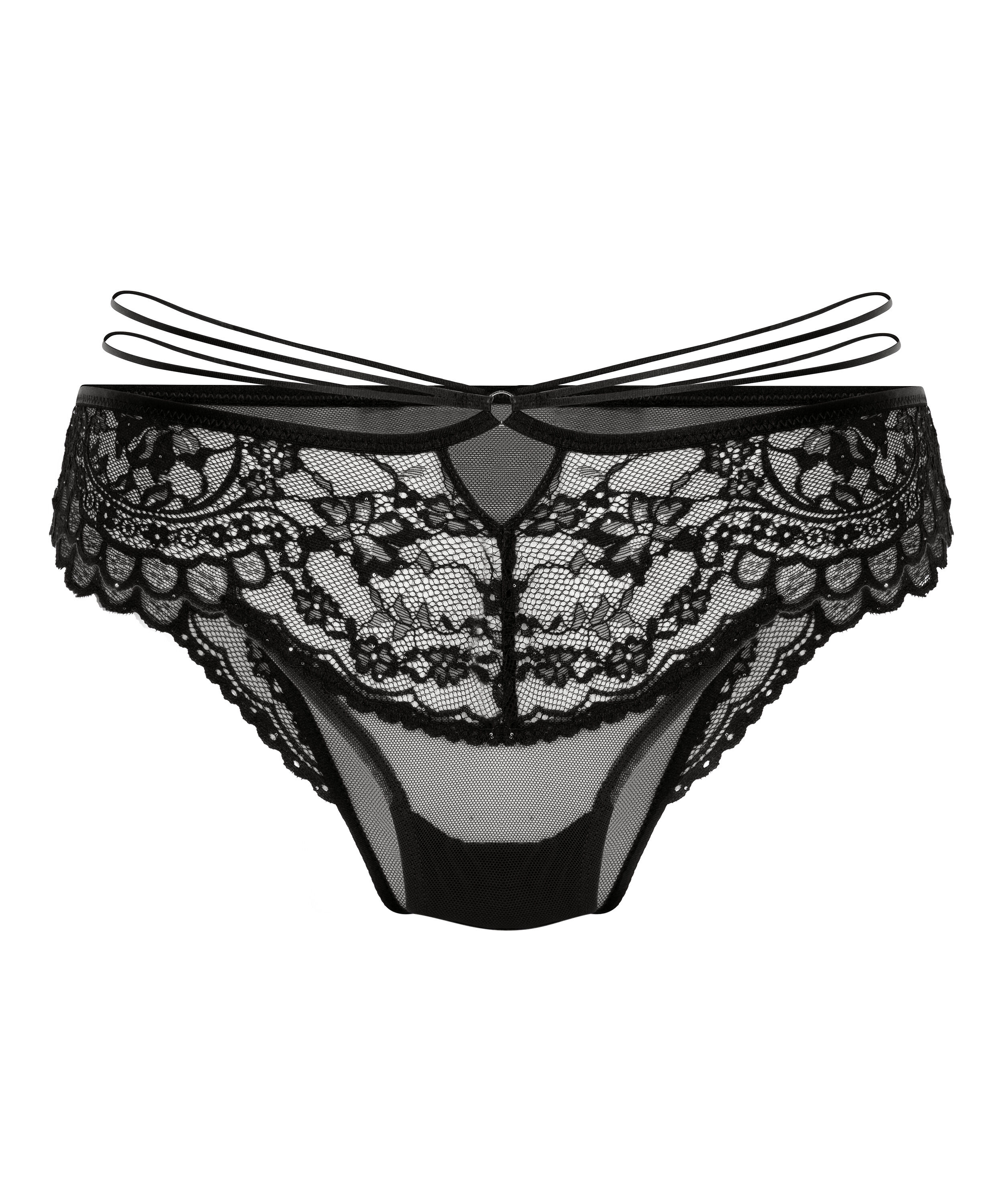 Sabrina Brazilian, Black