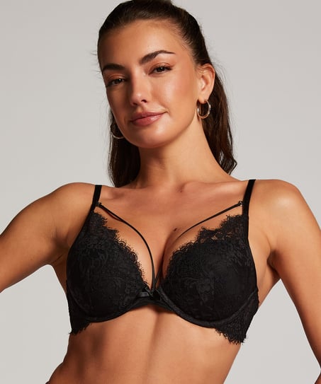 Arabella Padded Underwired Maximiser Bra, Black