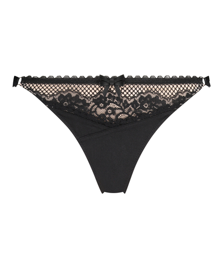 Malika Thong, Black