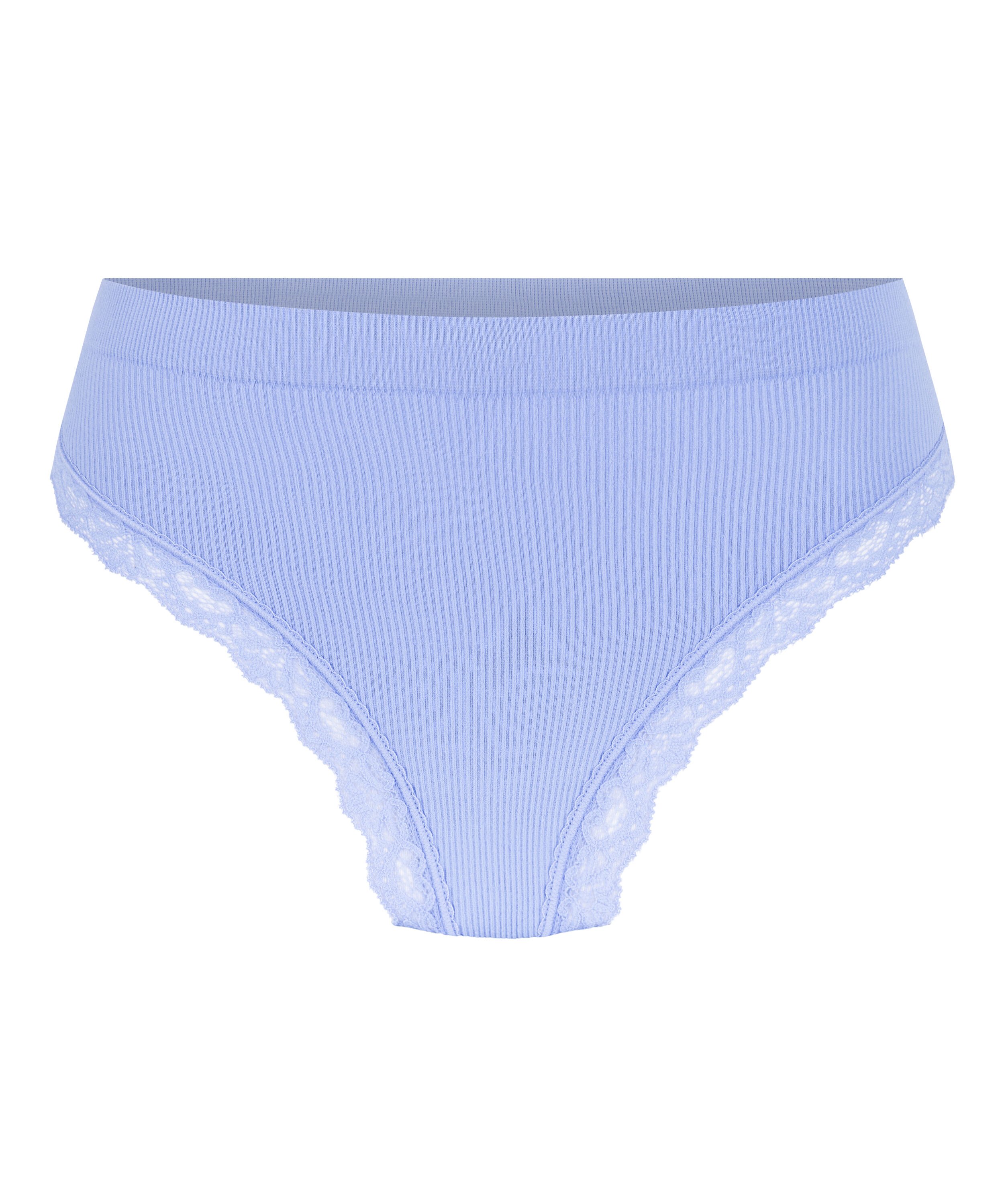 Lola Thong, Blue