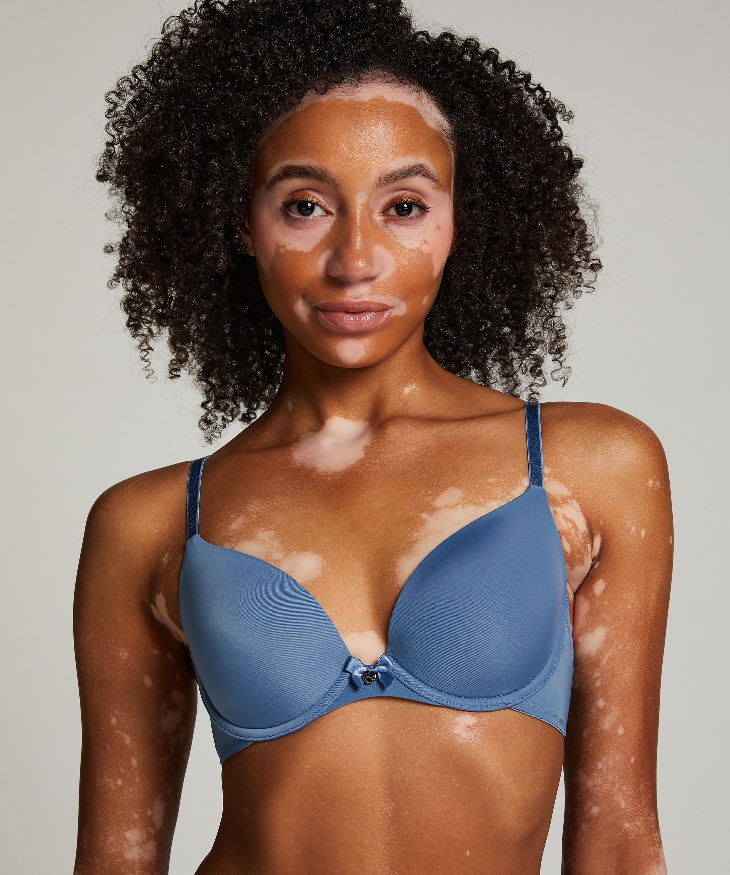 Plunge Padded Underwired Bra, Blue, main