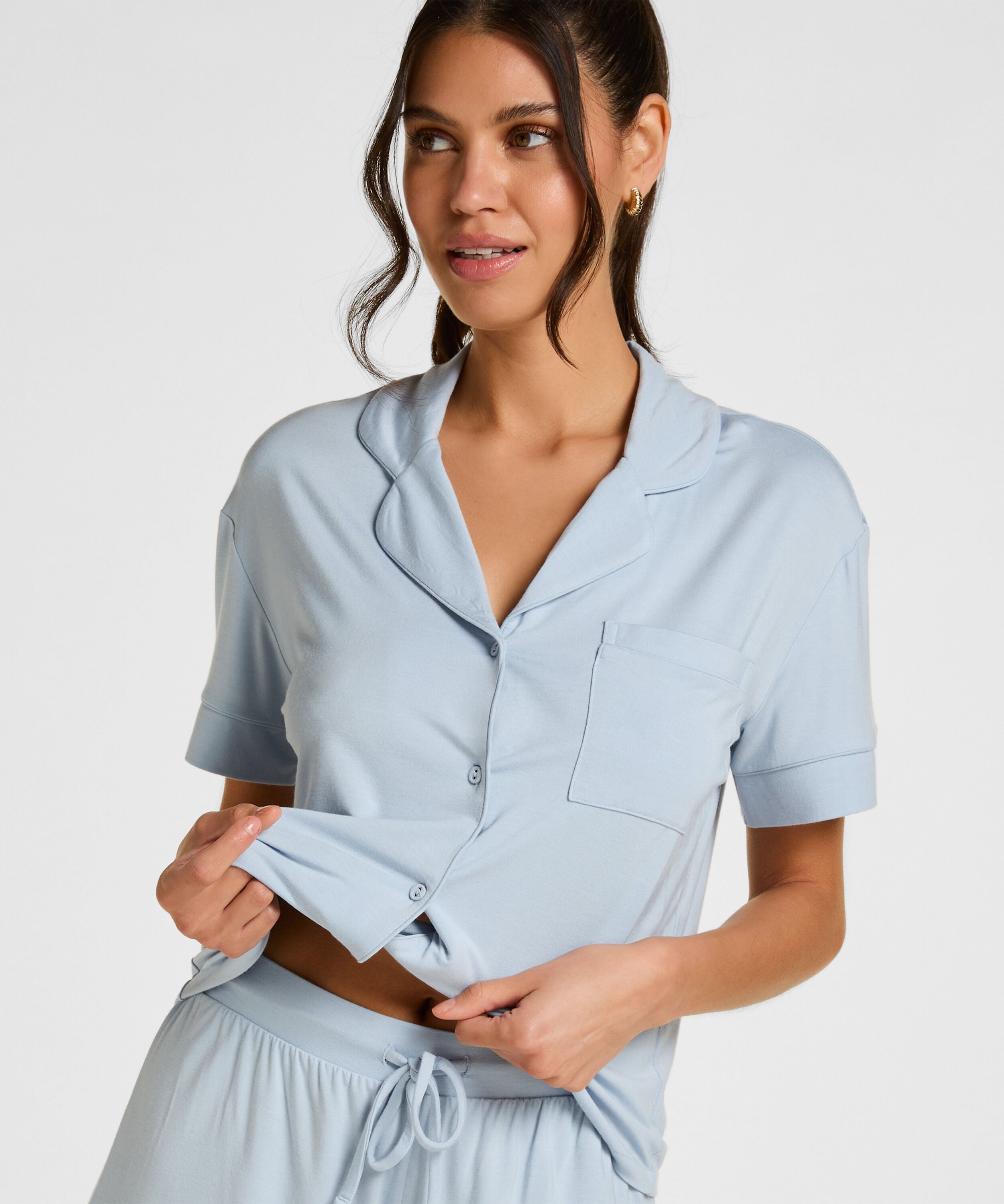 Essential Jersey Short-Sleeved Jacket