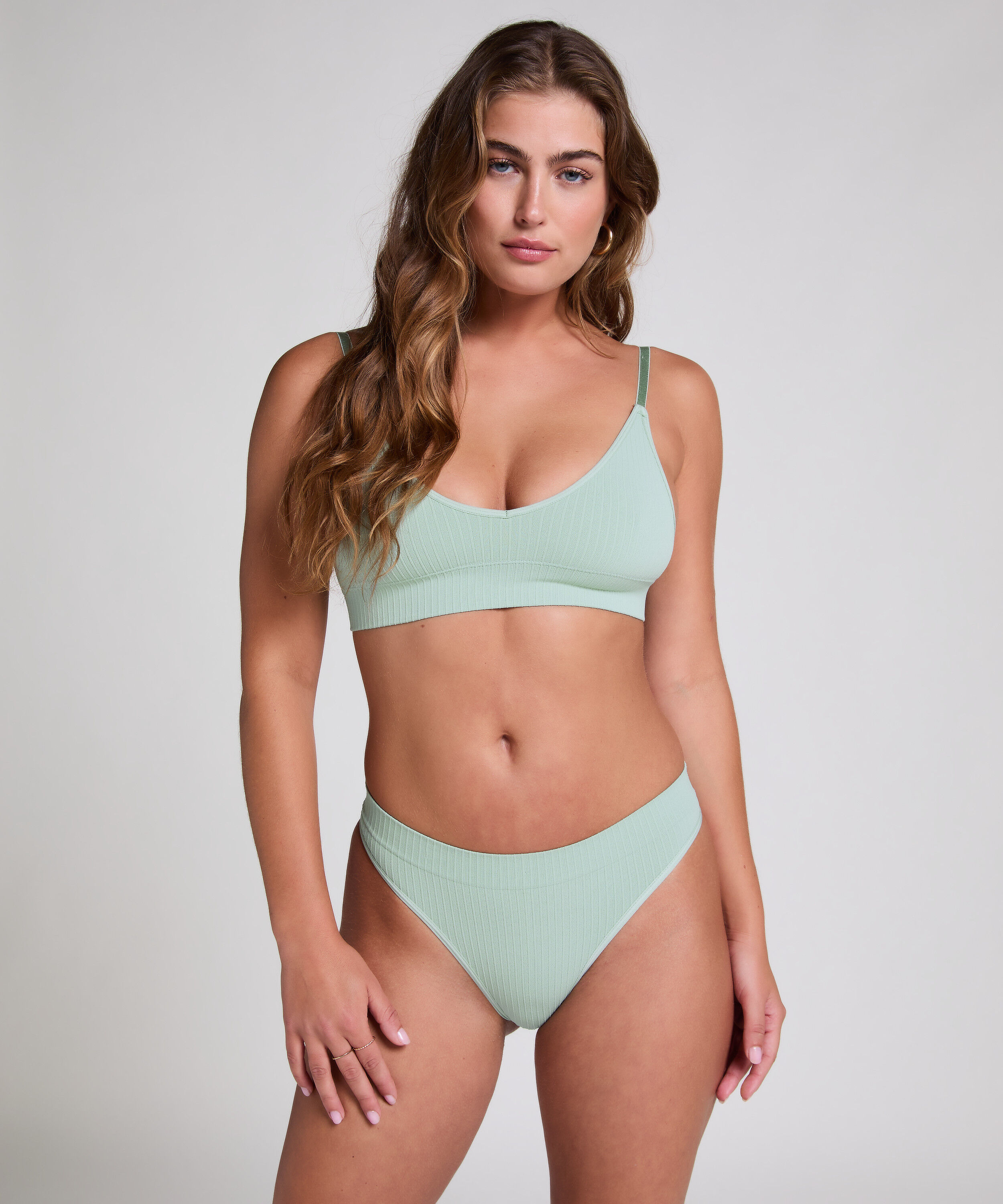 Dianne High Leg Thong, Green