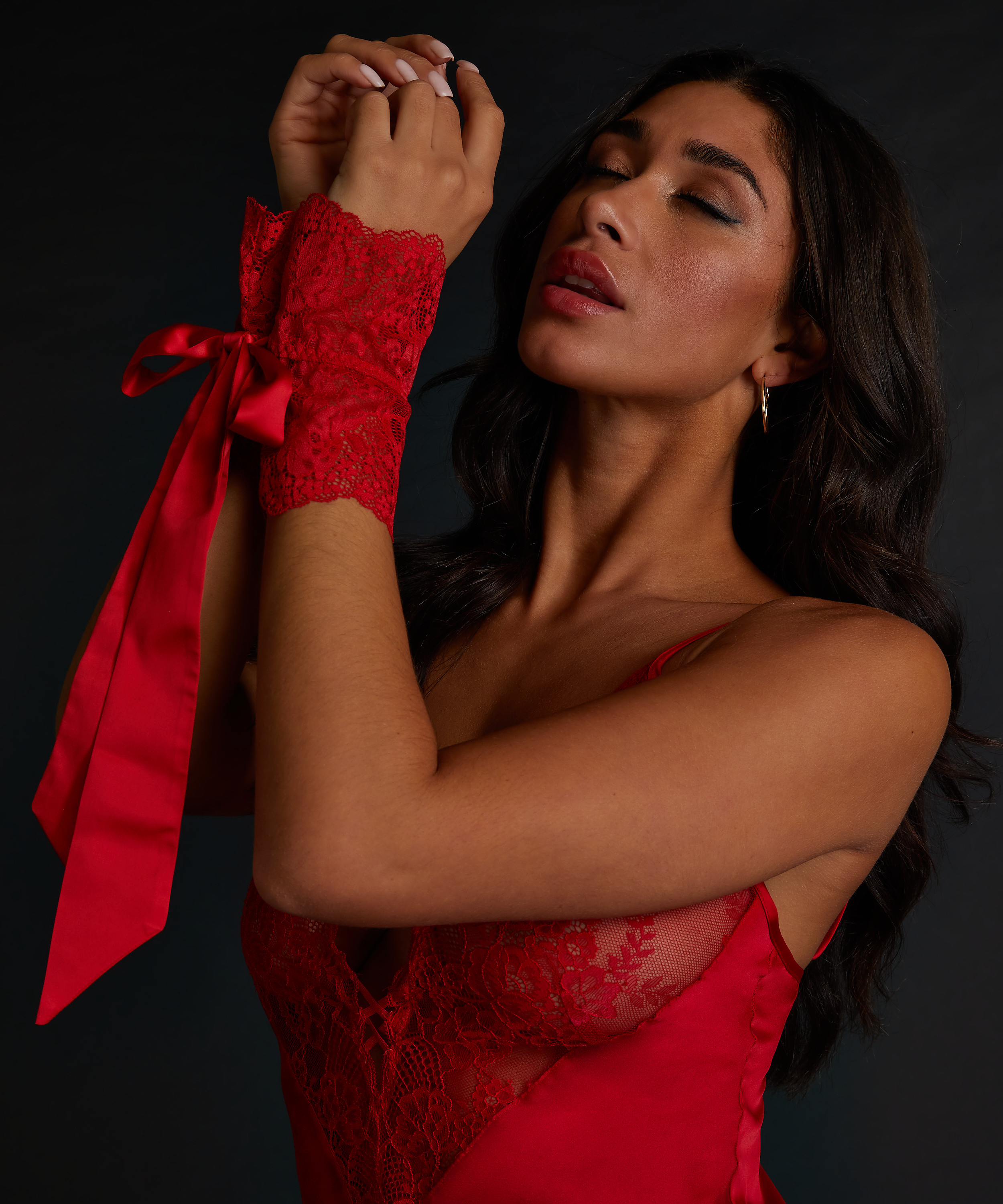 Lace handcuffs, Red, main