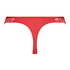 Claire Thong, Red