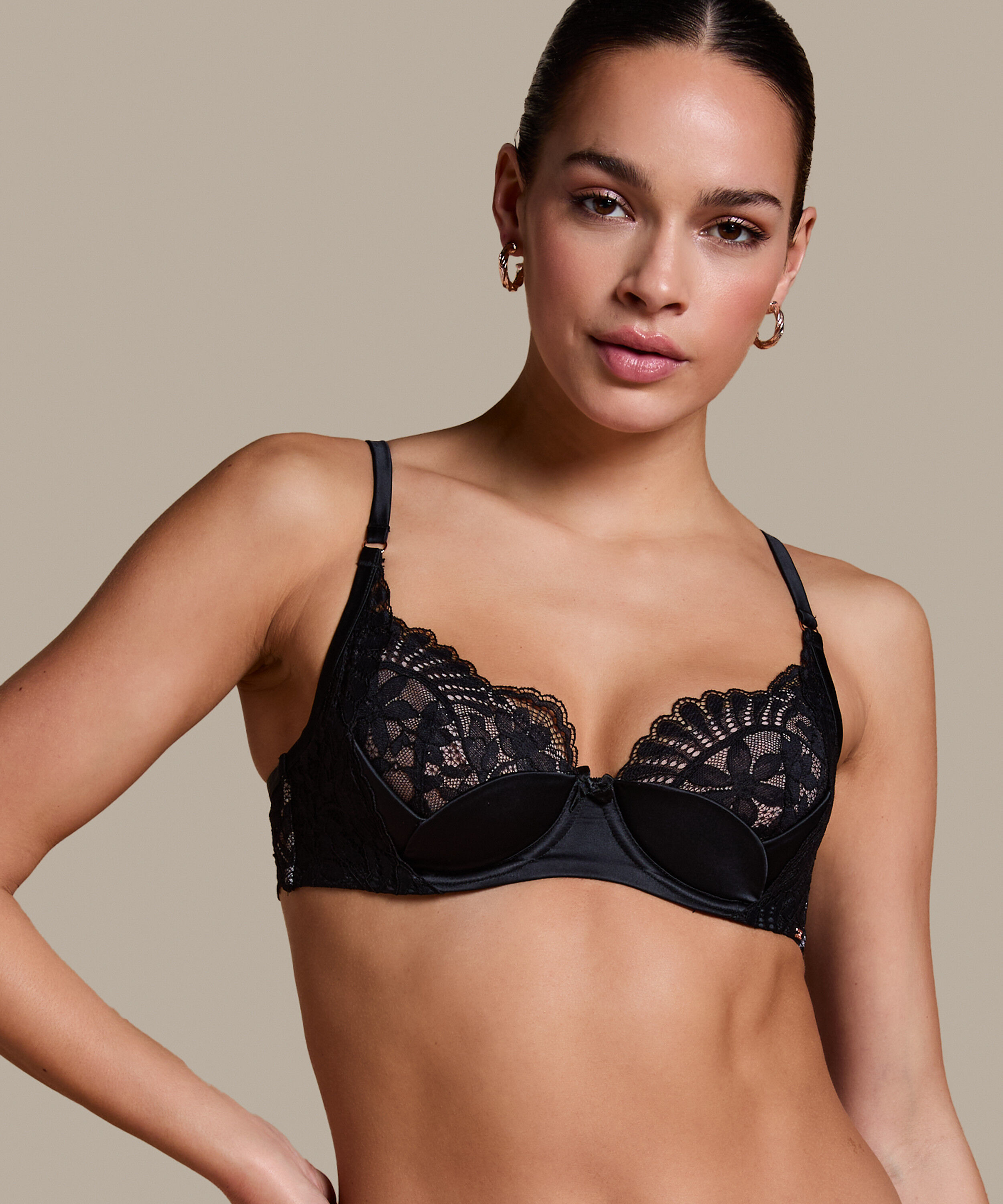 Poppy Padded Underwired Bra, Black