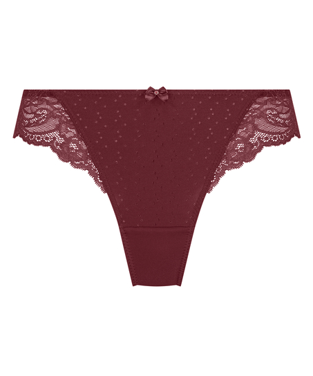 Sophie Thong, Red