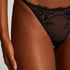 Leonie Thong, Black