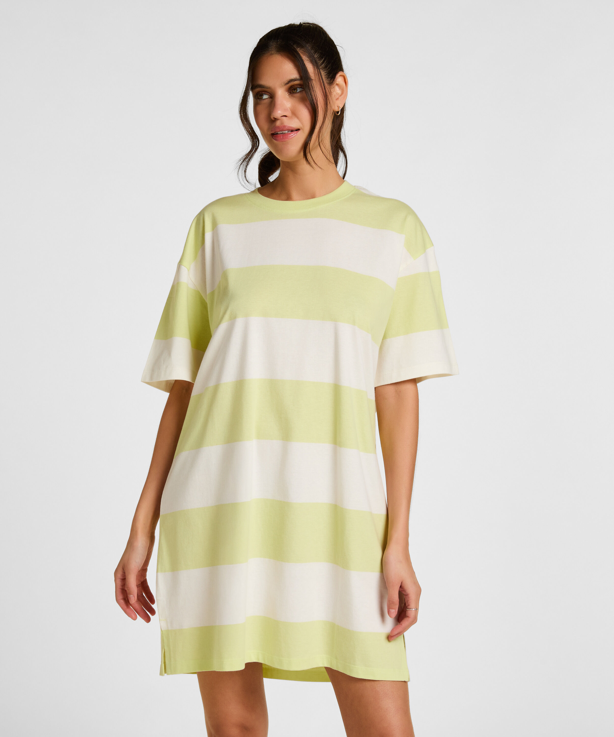 Roundneck Nightshirt