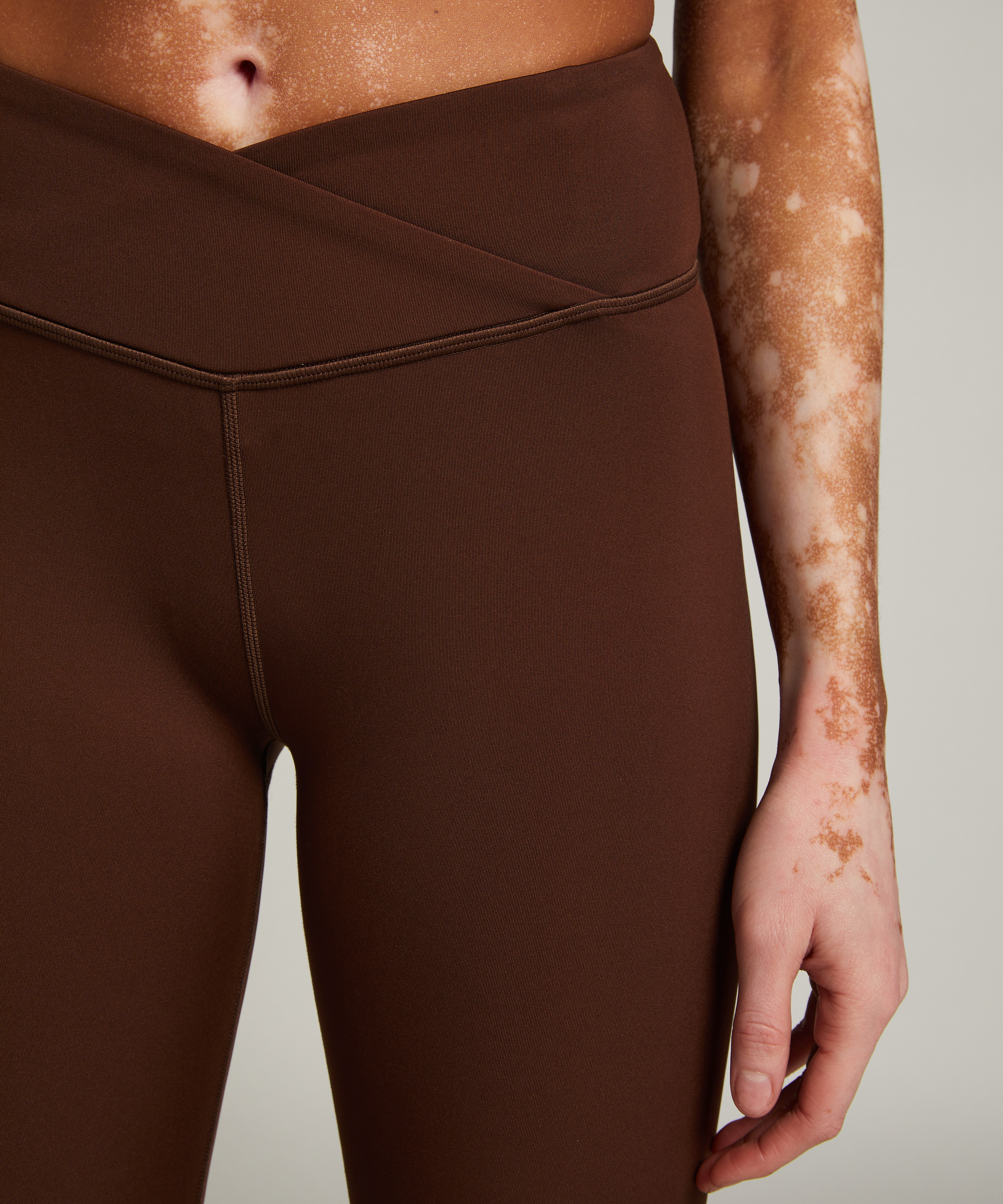 HKMX Crossed High Waisted Leggings, Brown, main
