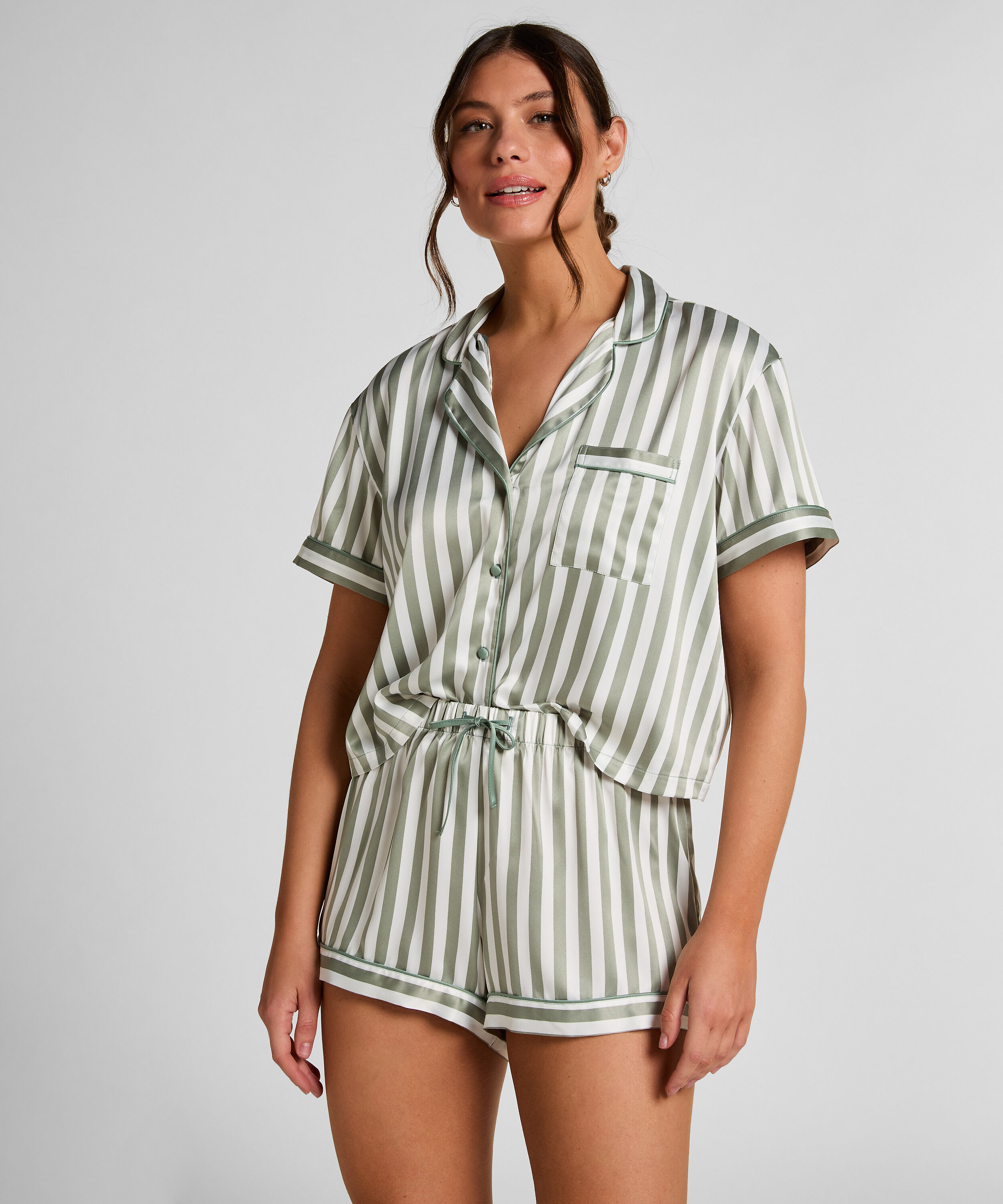 Satin Pyjama Set, Green