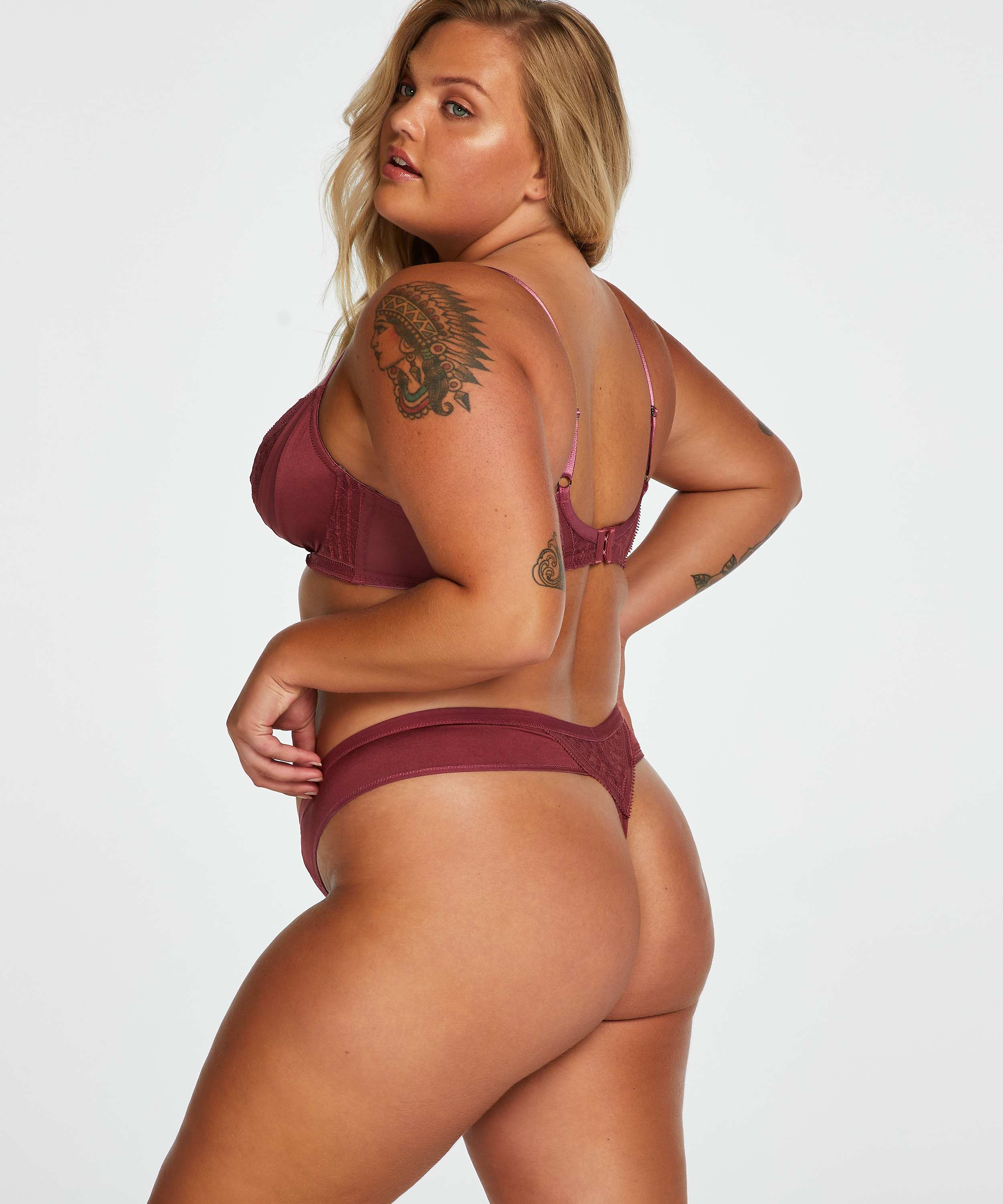 Kriss thong I AM Danielle, Red, main