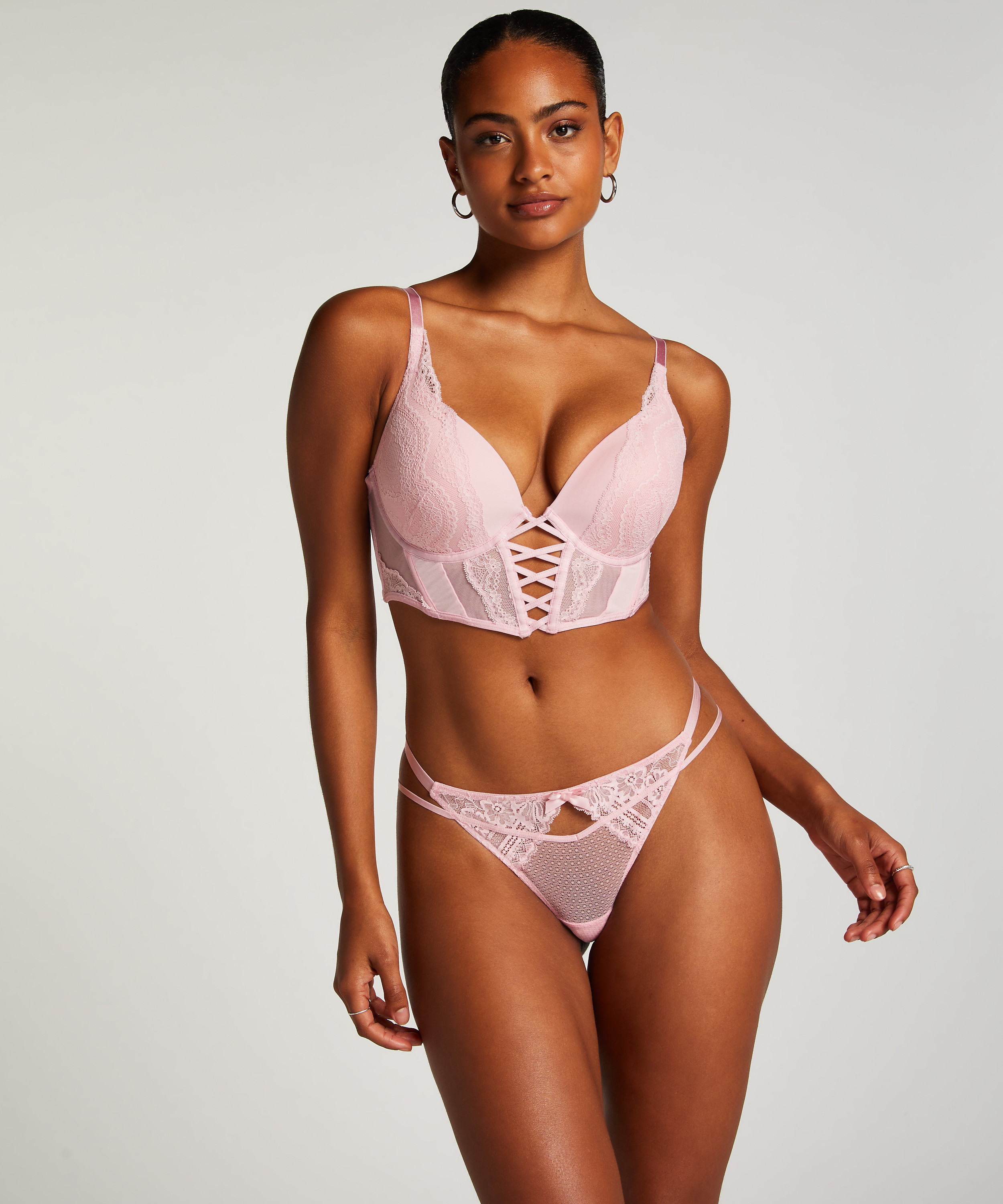 Jules Thong, Pink, main