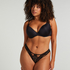 Izara Brazilian, Black
