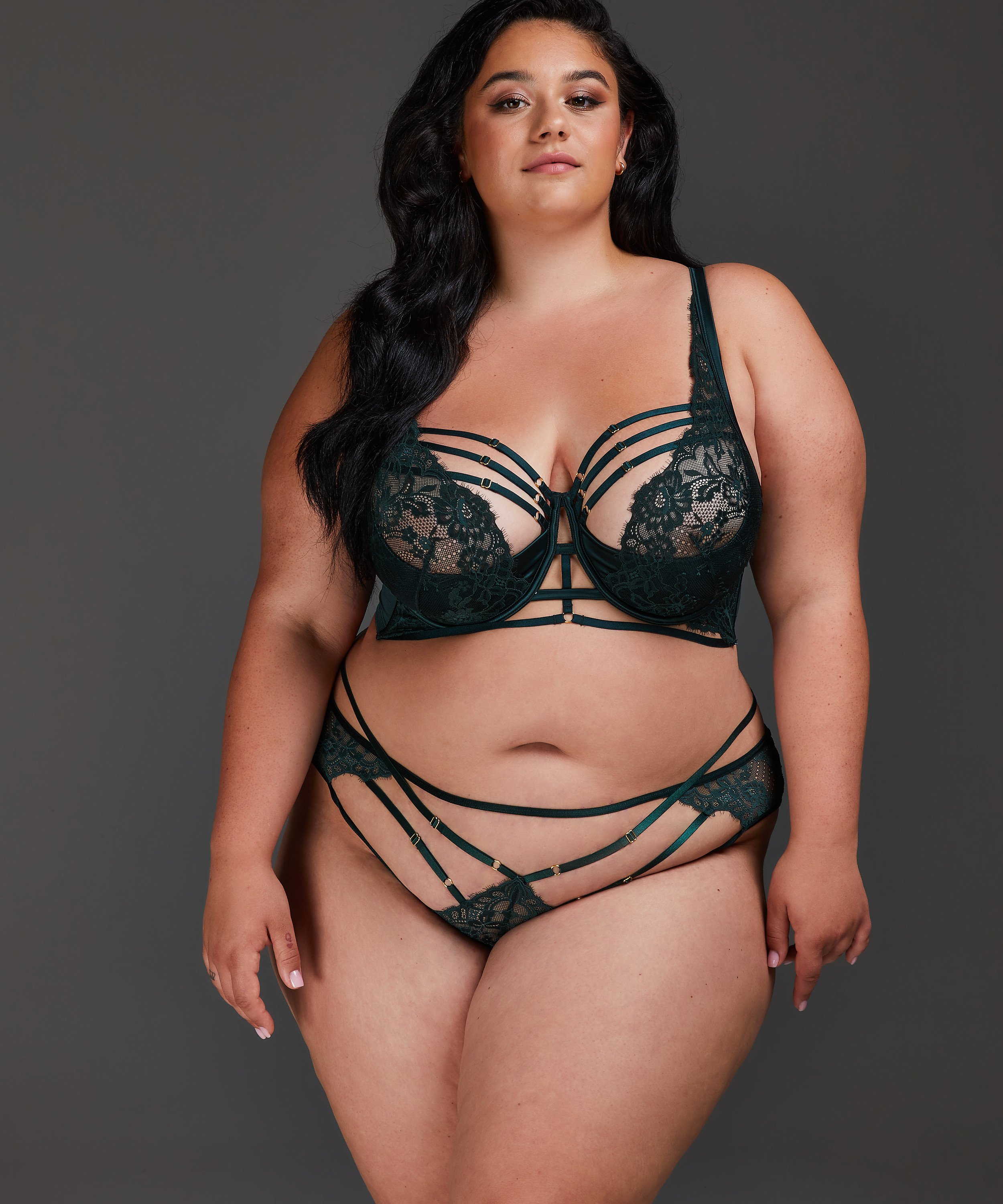 Iggy Half-Padded Underwired Longline Bra, Green, main