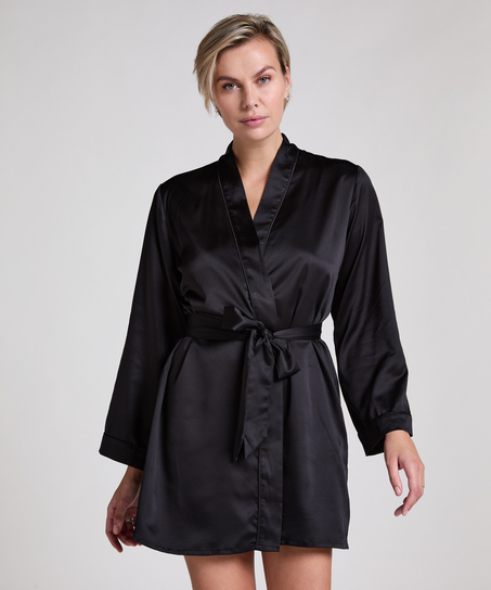 Satin kimono, Black
