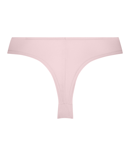 Gunila Cheekini, Pink