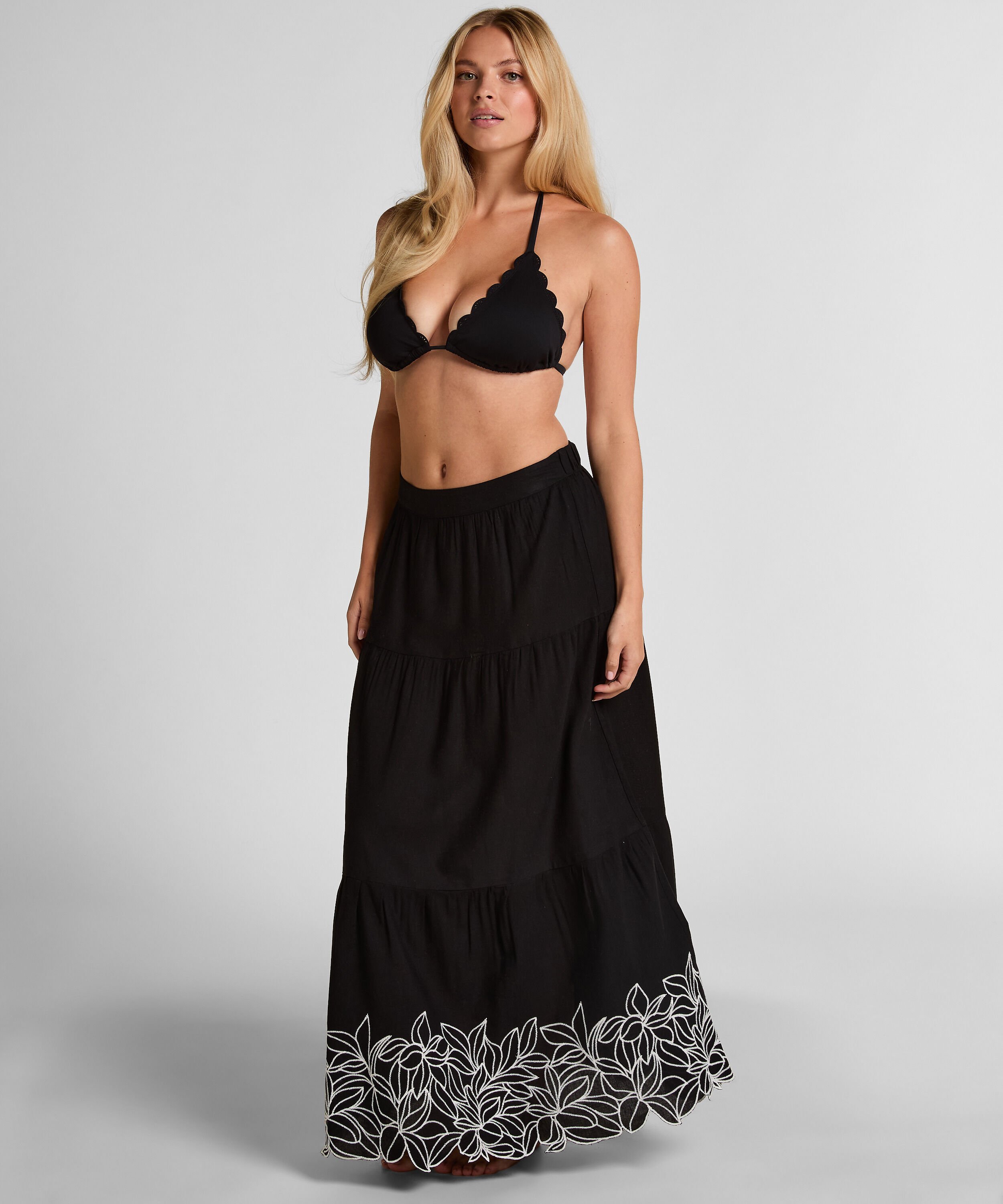 Embroiderd Skirt, Black Embroiderd Skirt, Black