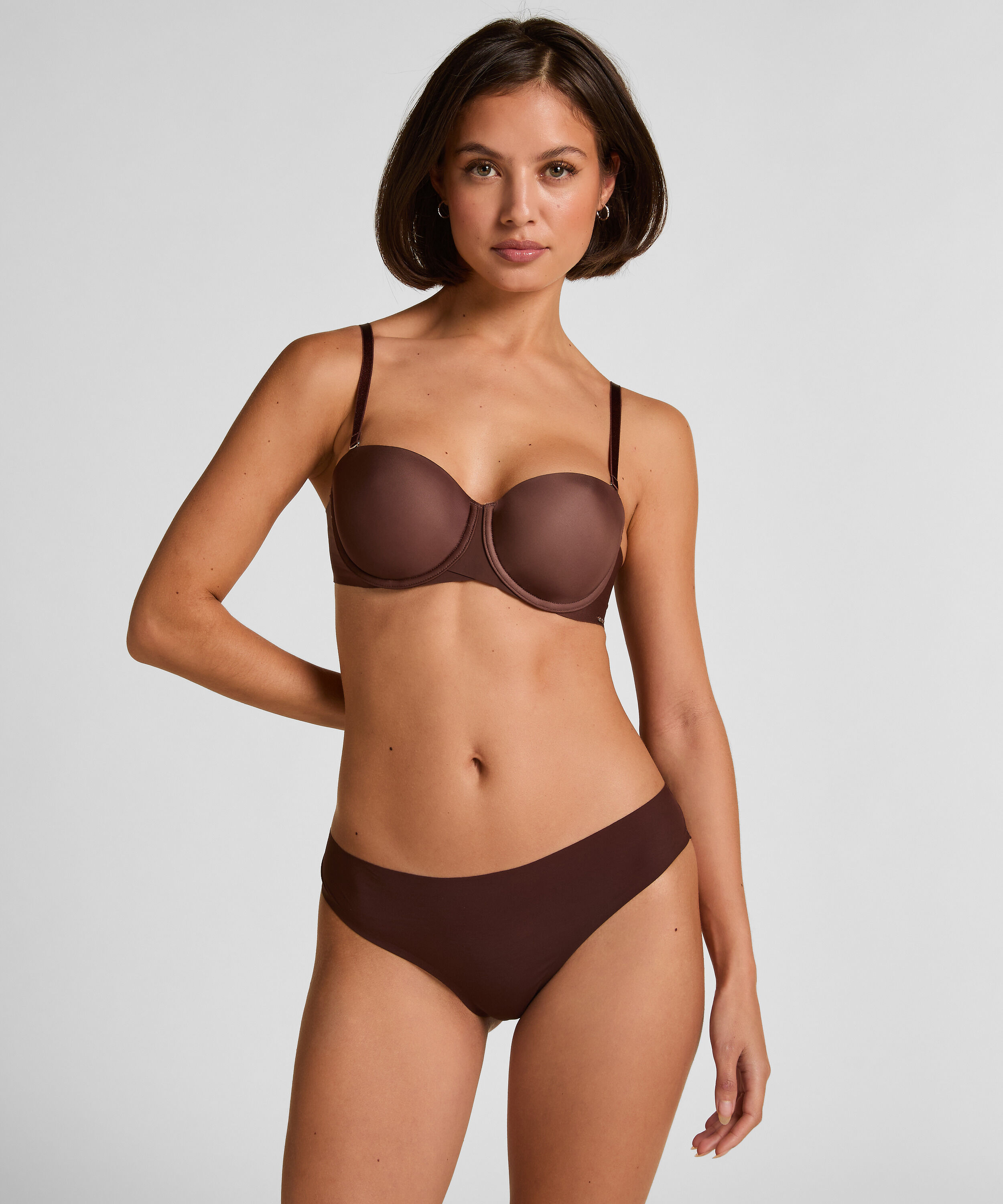 Invisible Fishnet Brazilian, Brown