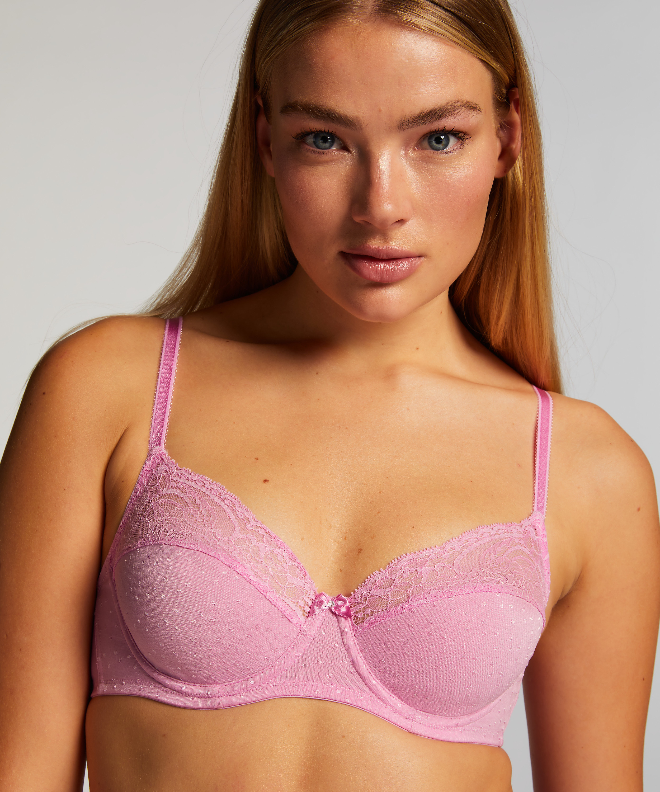 Sophie Non-Padded Underwired Bra, Pink, main