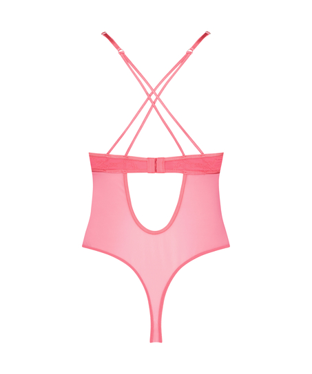 Isabelle Body, Pink