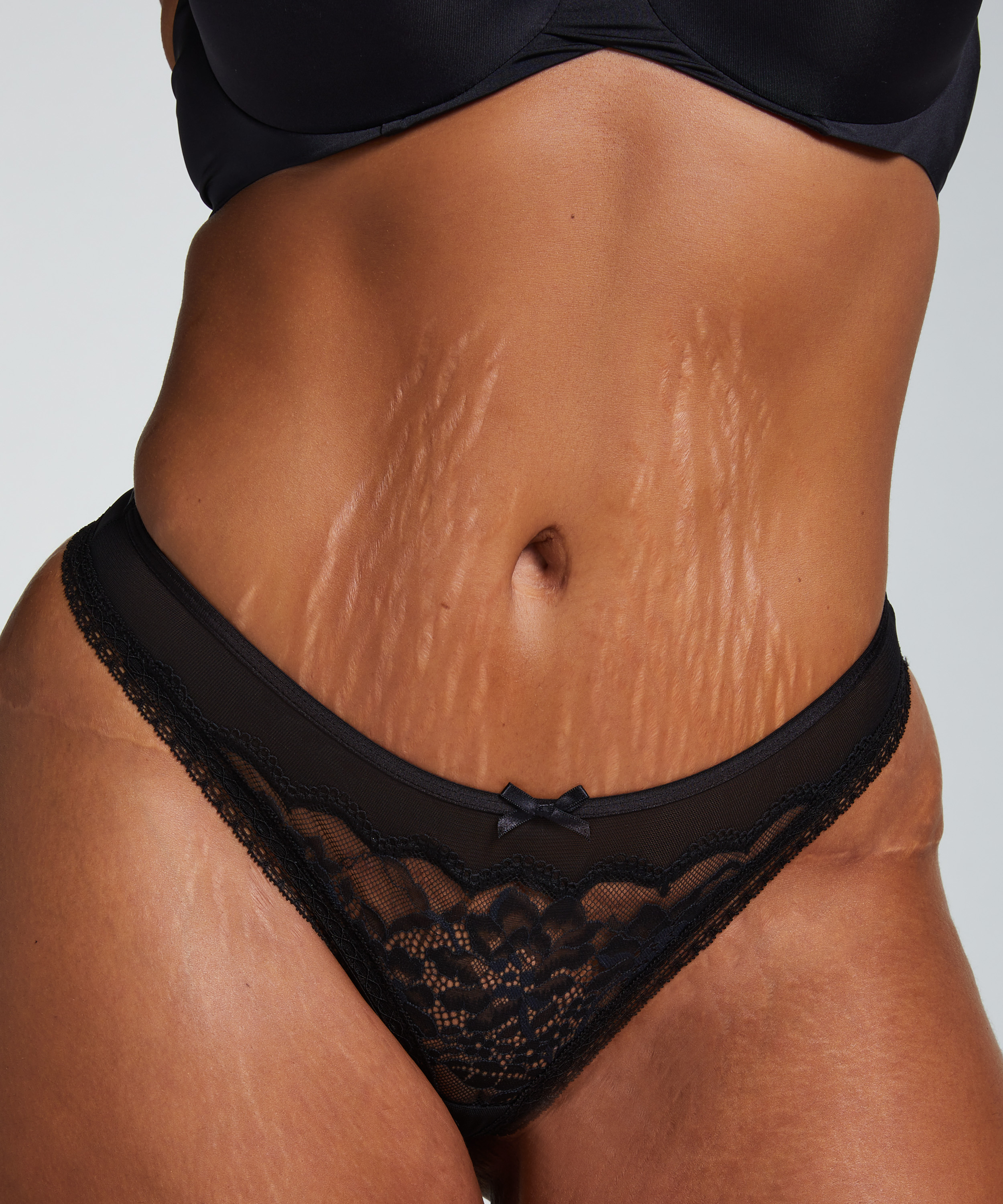 Kailey Thong, Black, main