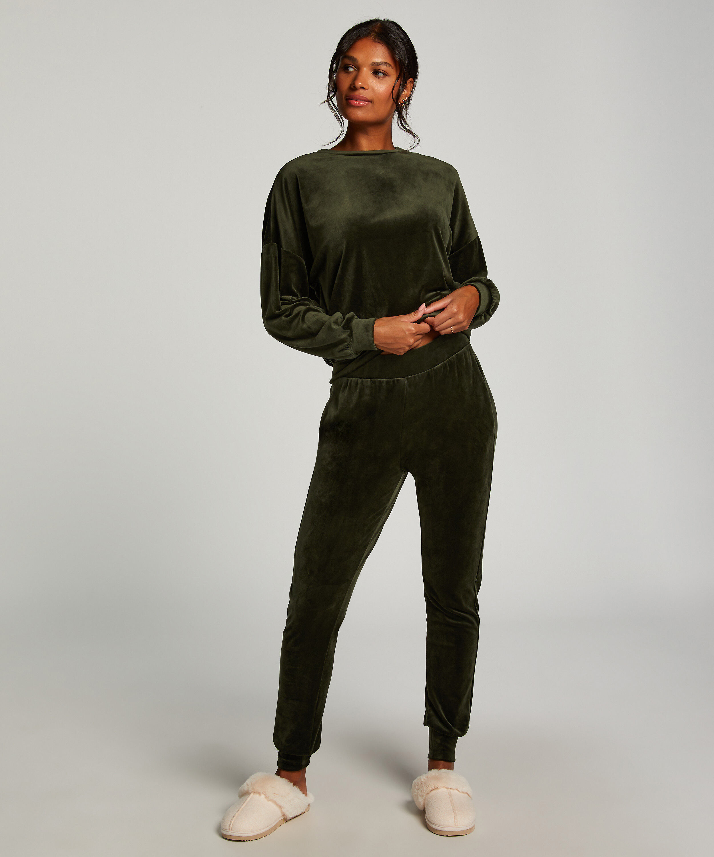 Petite Velours Jogging Pants, Green Petite Velours Jogging Pants, Green