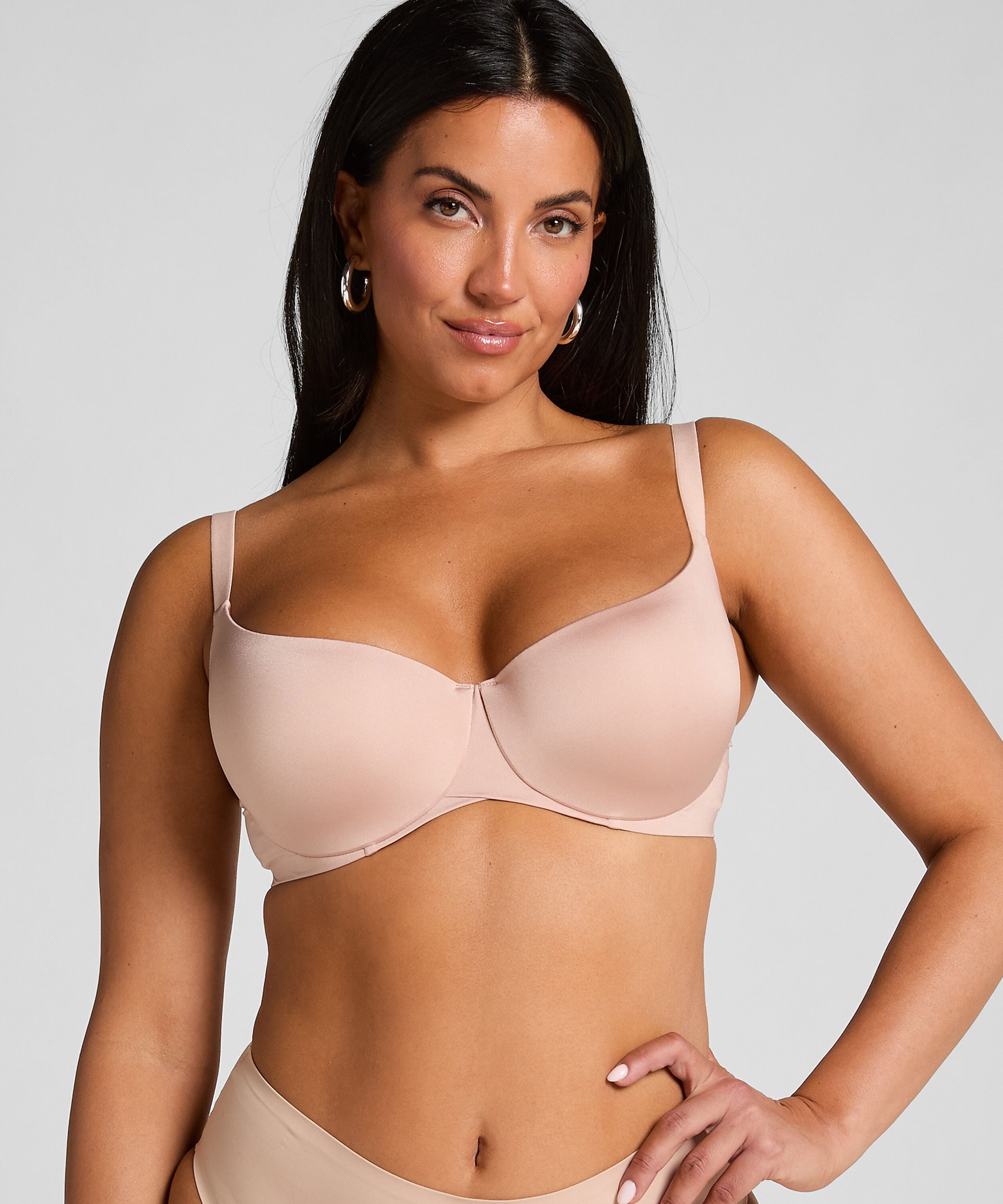 Smooth Padded Underwired Bra, Beige Smooth Padded Underwired Bra, Beige