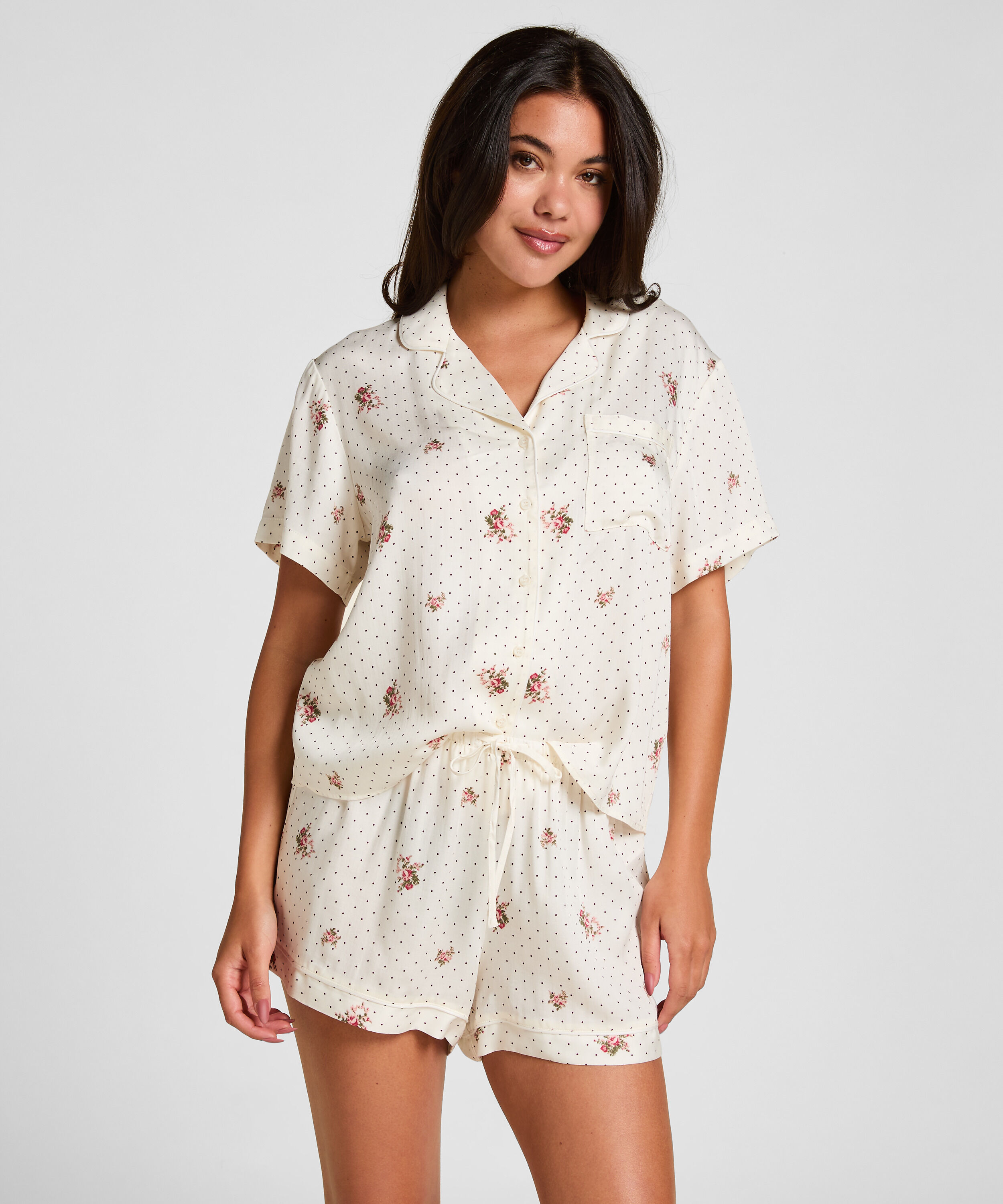 Pyjama Short Satin, White Pyjama Short Satin, White