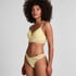Andrea Thong, Yellow