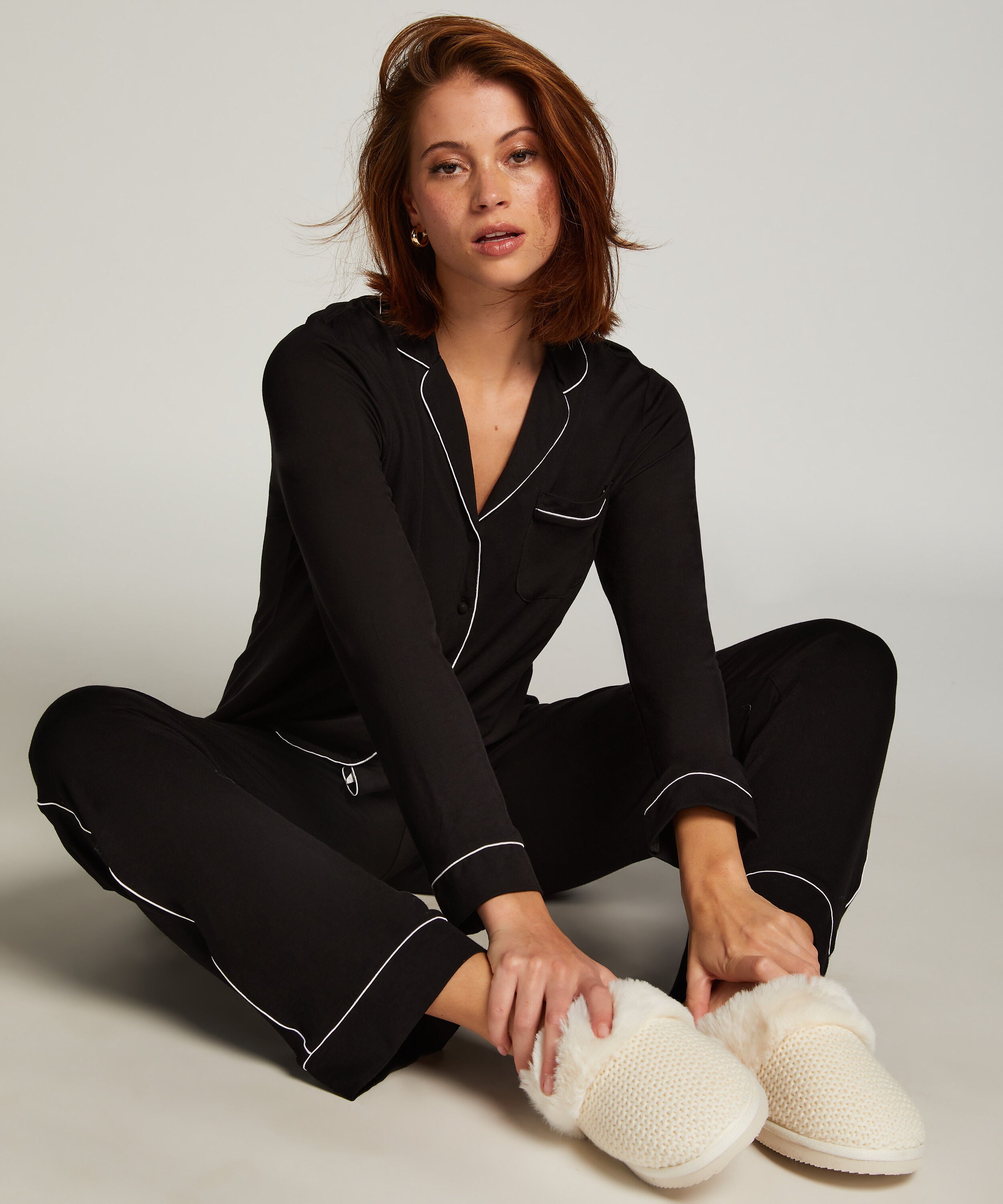 Essential Jersey Pants, Black Essential Jersey Pants, Black