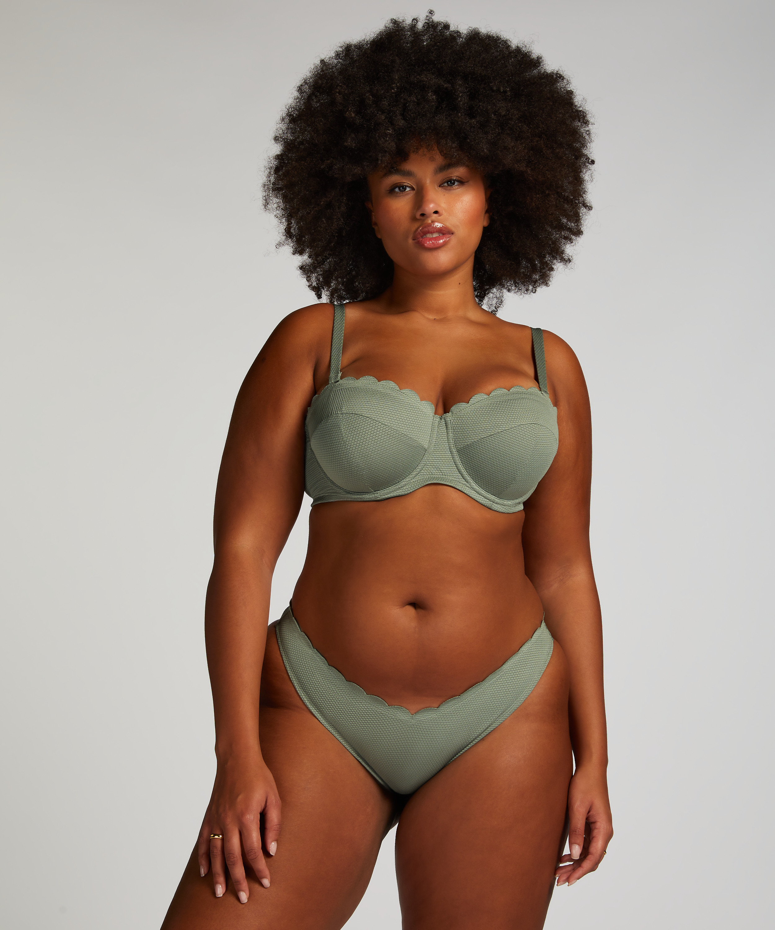 Scallop Padded Strapless Underwired Bikini Top Cup E +, Green, main