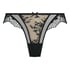Daphne Thong, Black