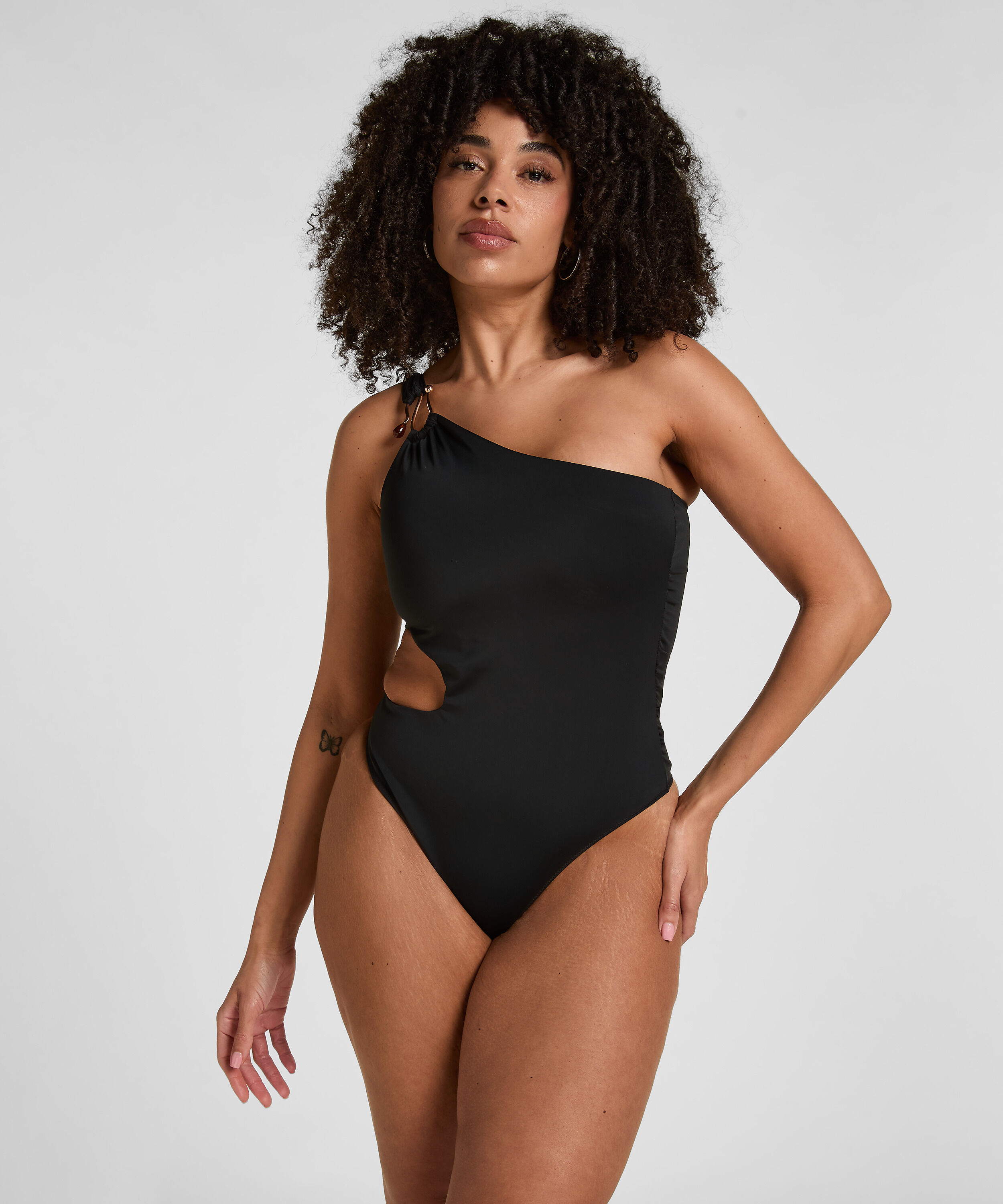Body Dana, Black Body Dana, Black
