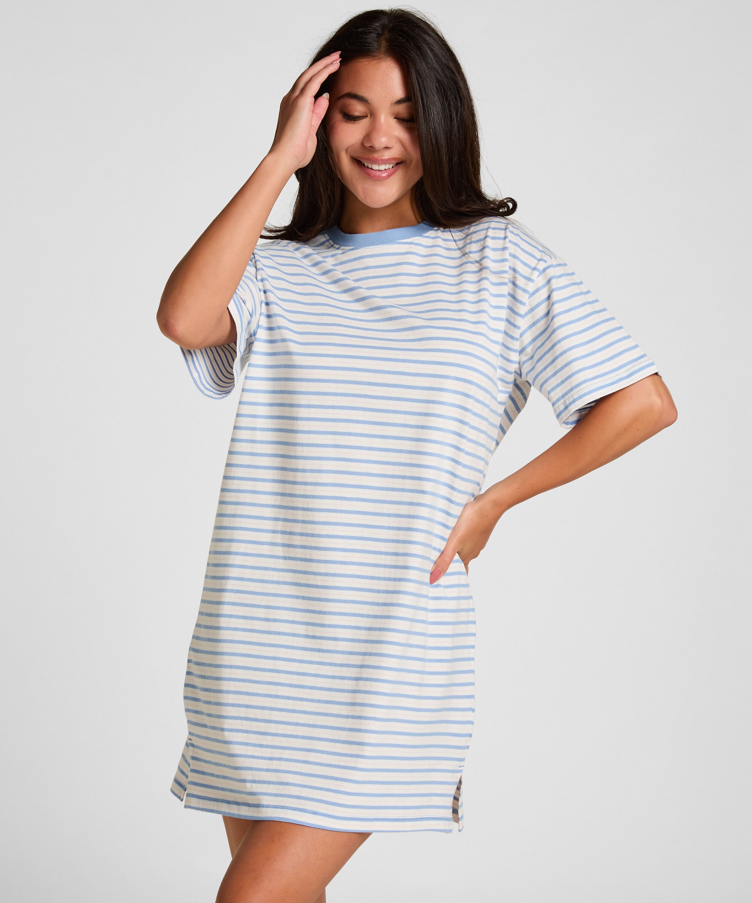 Roundneck Nightshirt