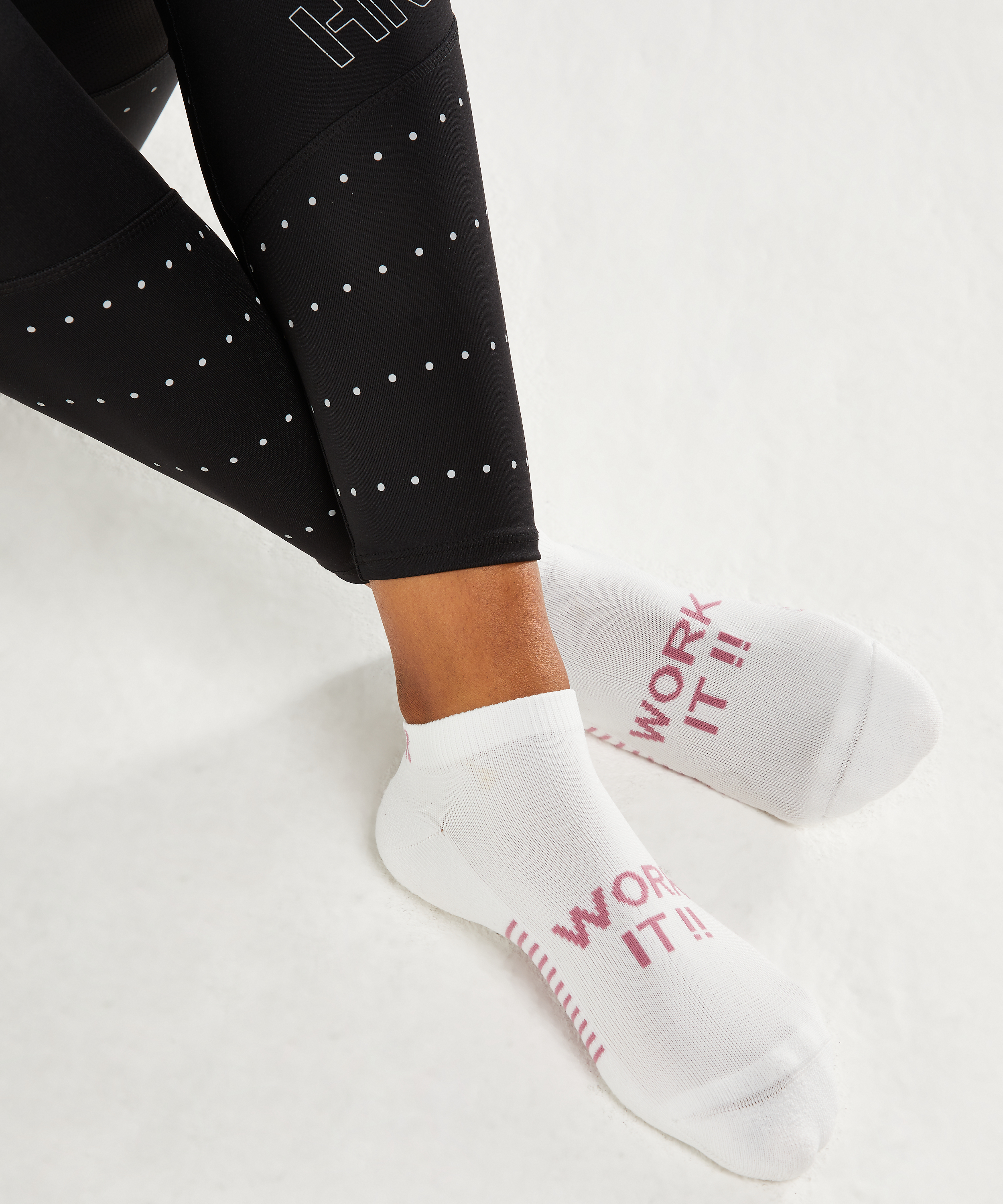 2 pairs of HKMX Performance socks, White, main