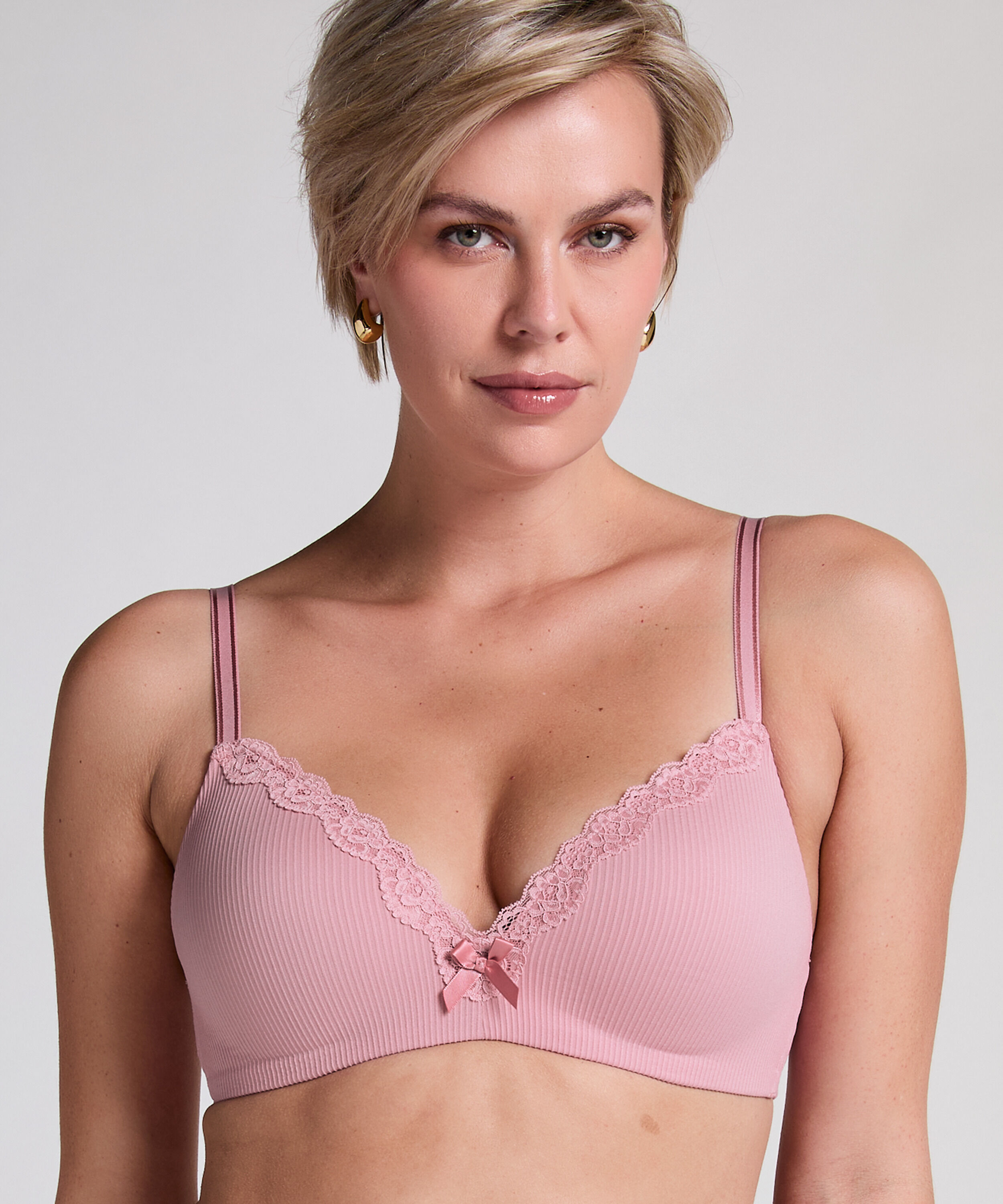 Lola Padded Non-Wired Bra, Pink
