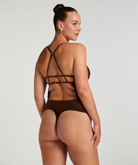 Rianne Body, Brown
