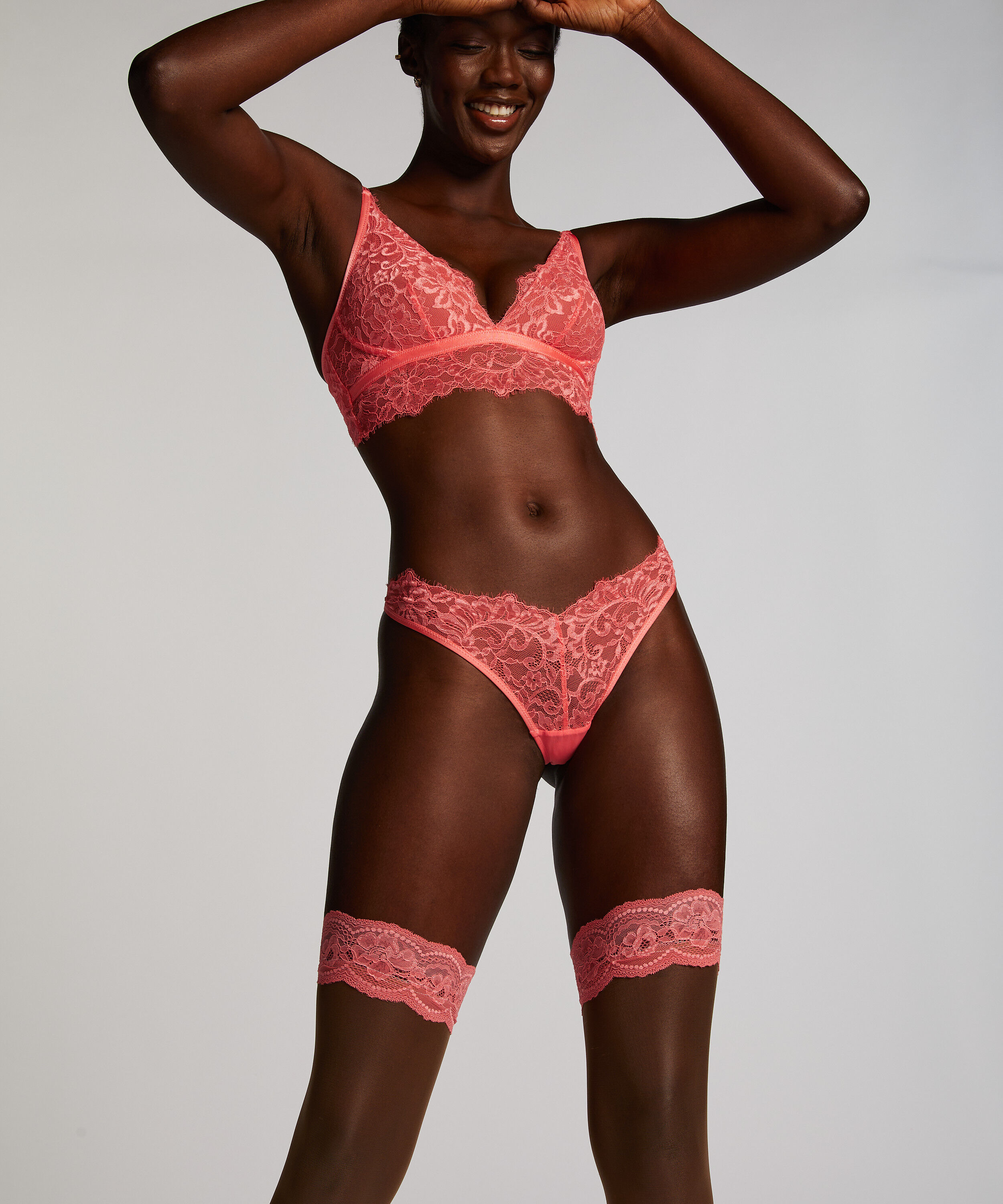 Isabella Bralette, Pink