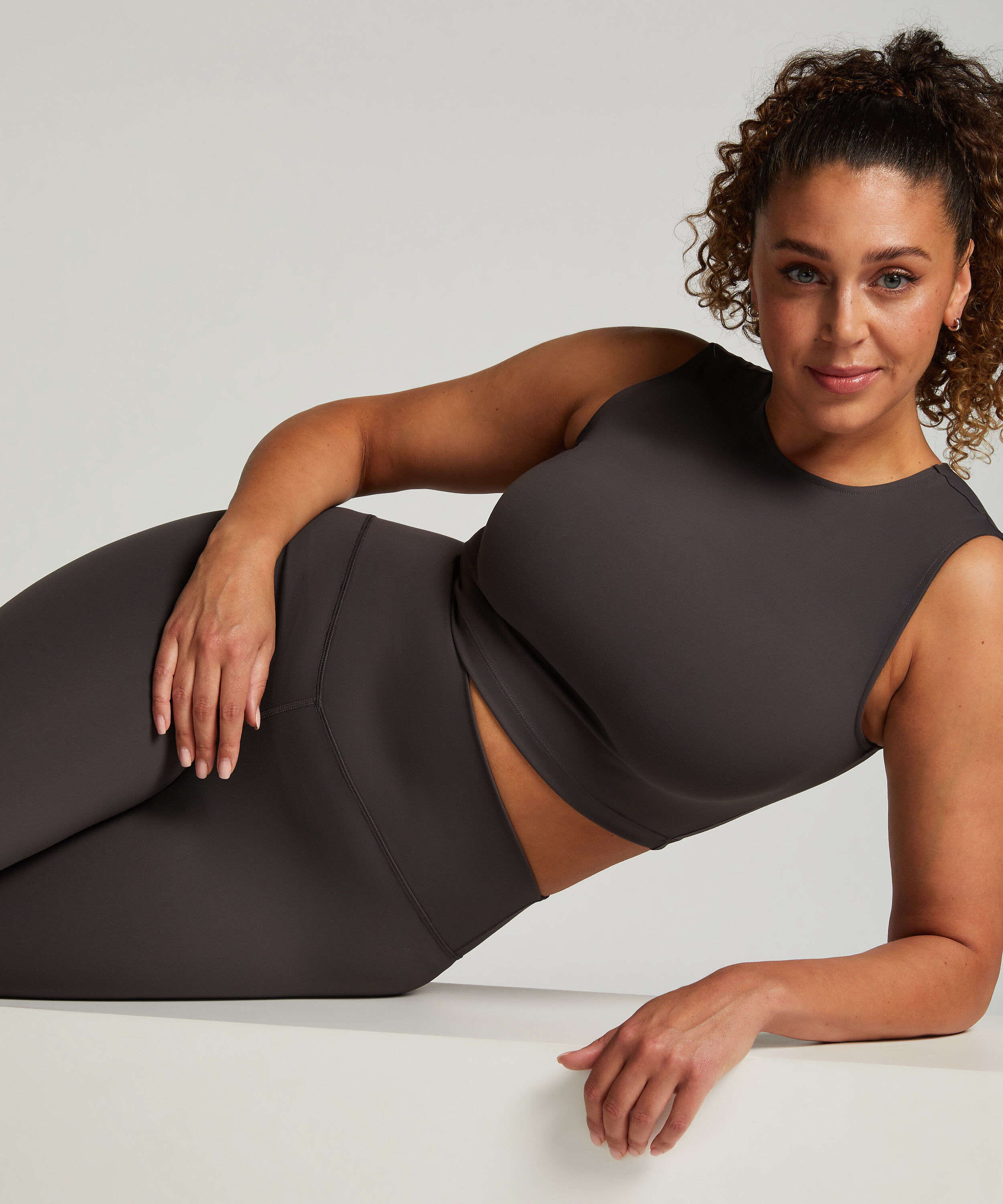 HKMX Sports Top, Grey