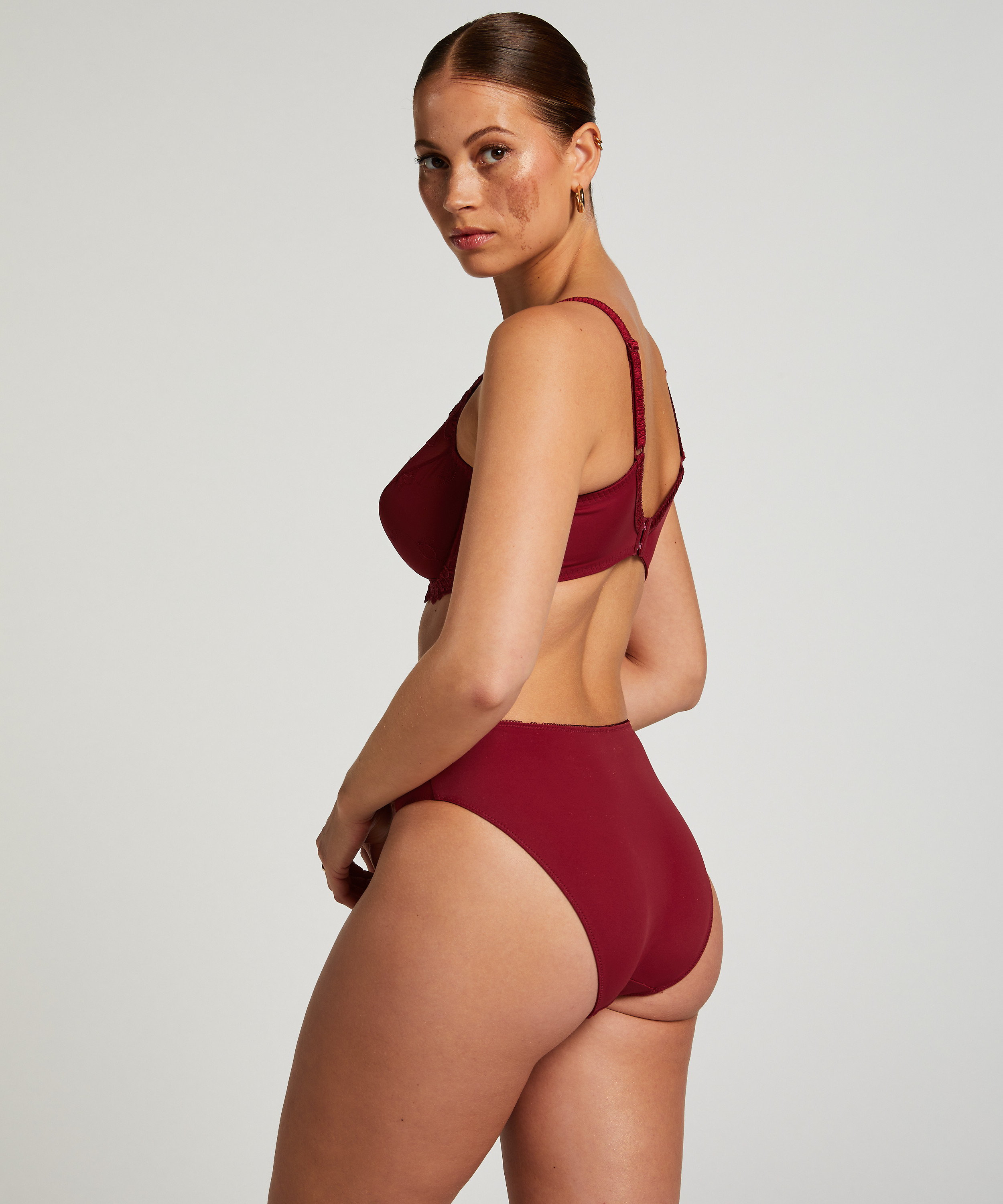 Diva Non-Padded Underwired Bra, Red, main