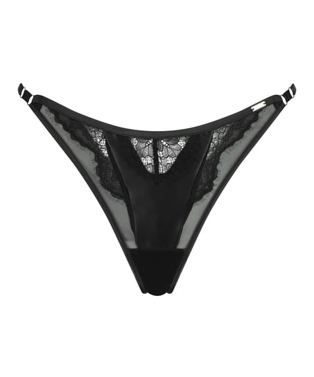 Nicole Thong, Black